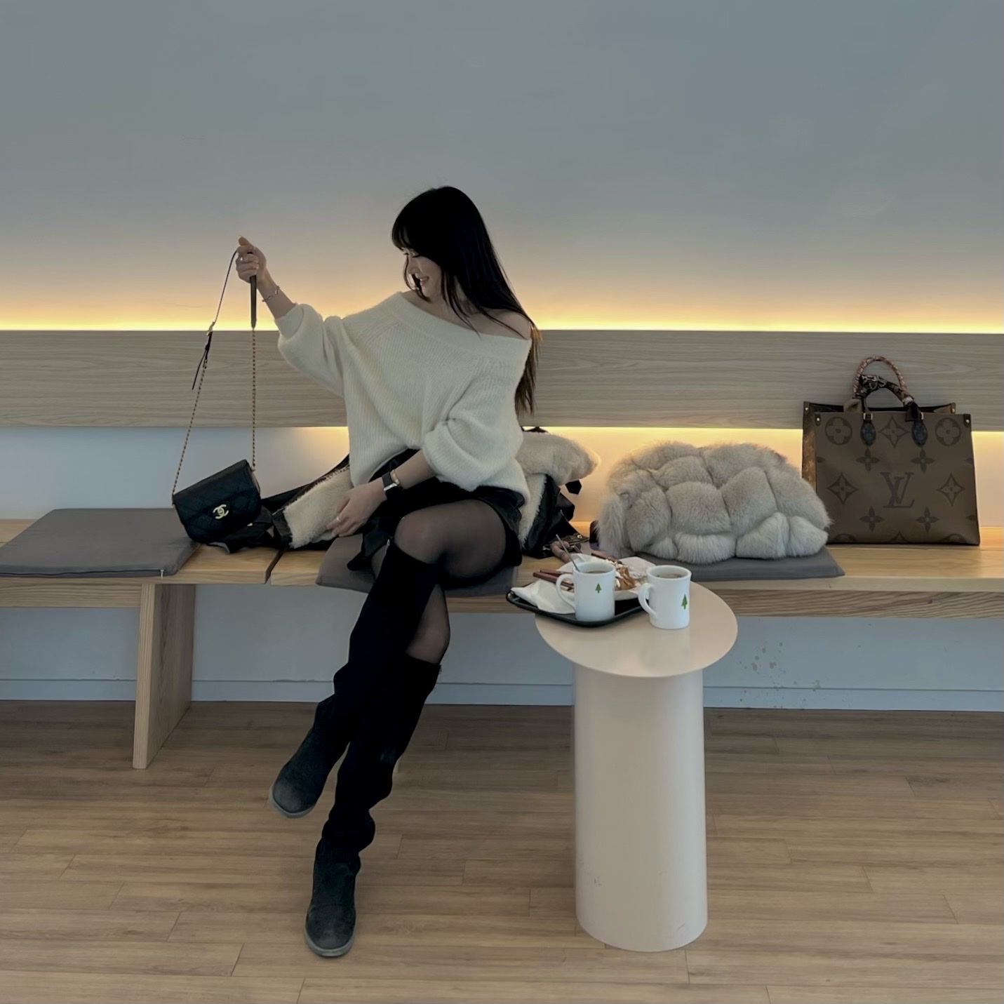 Louis Vuitton Onthego MM Monogram 착용 스타일 - 2