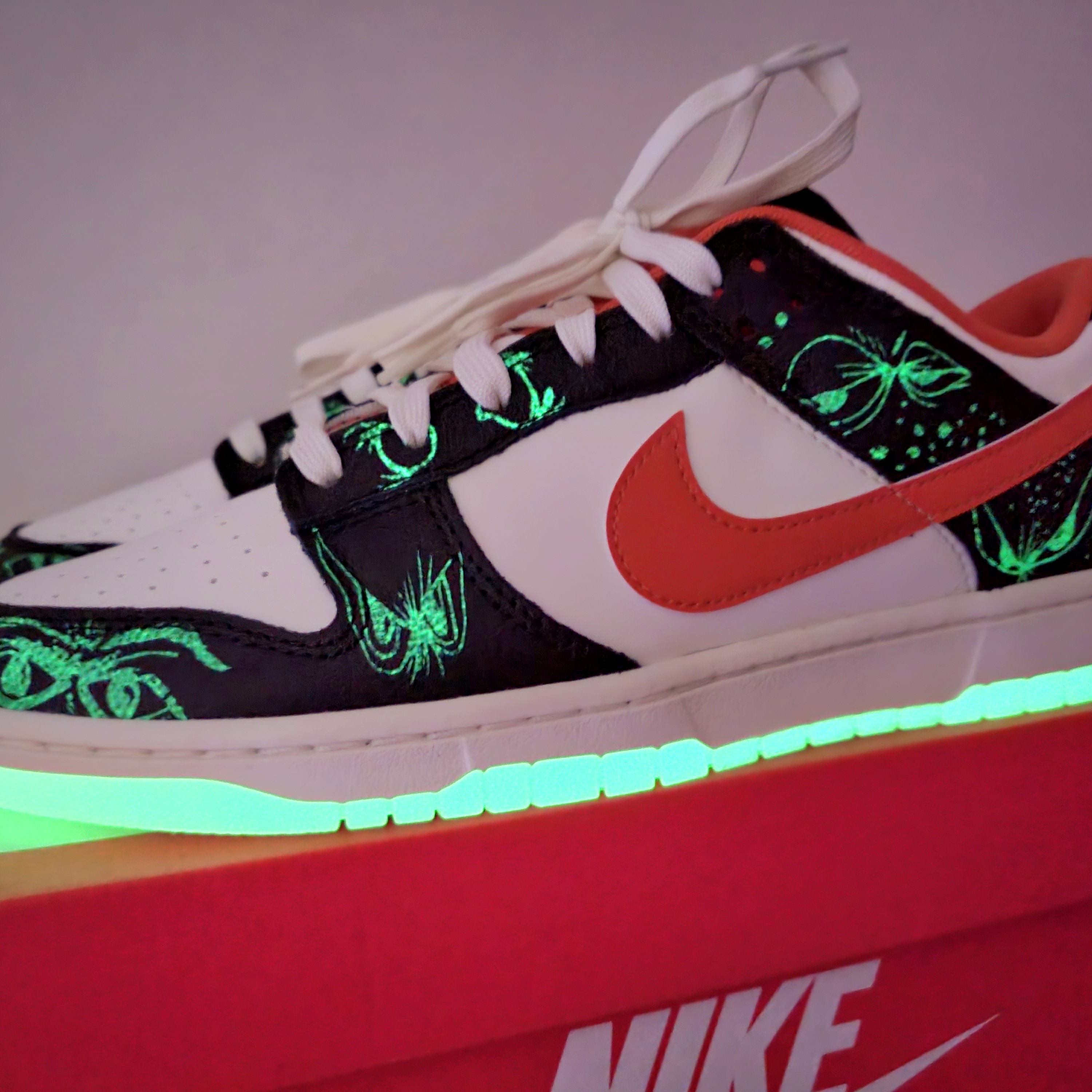 Nike Dunk Low Retro PRM Halloween 착용 스타일 - 2