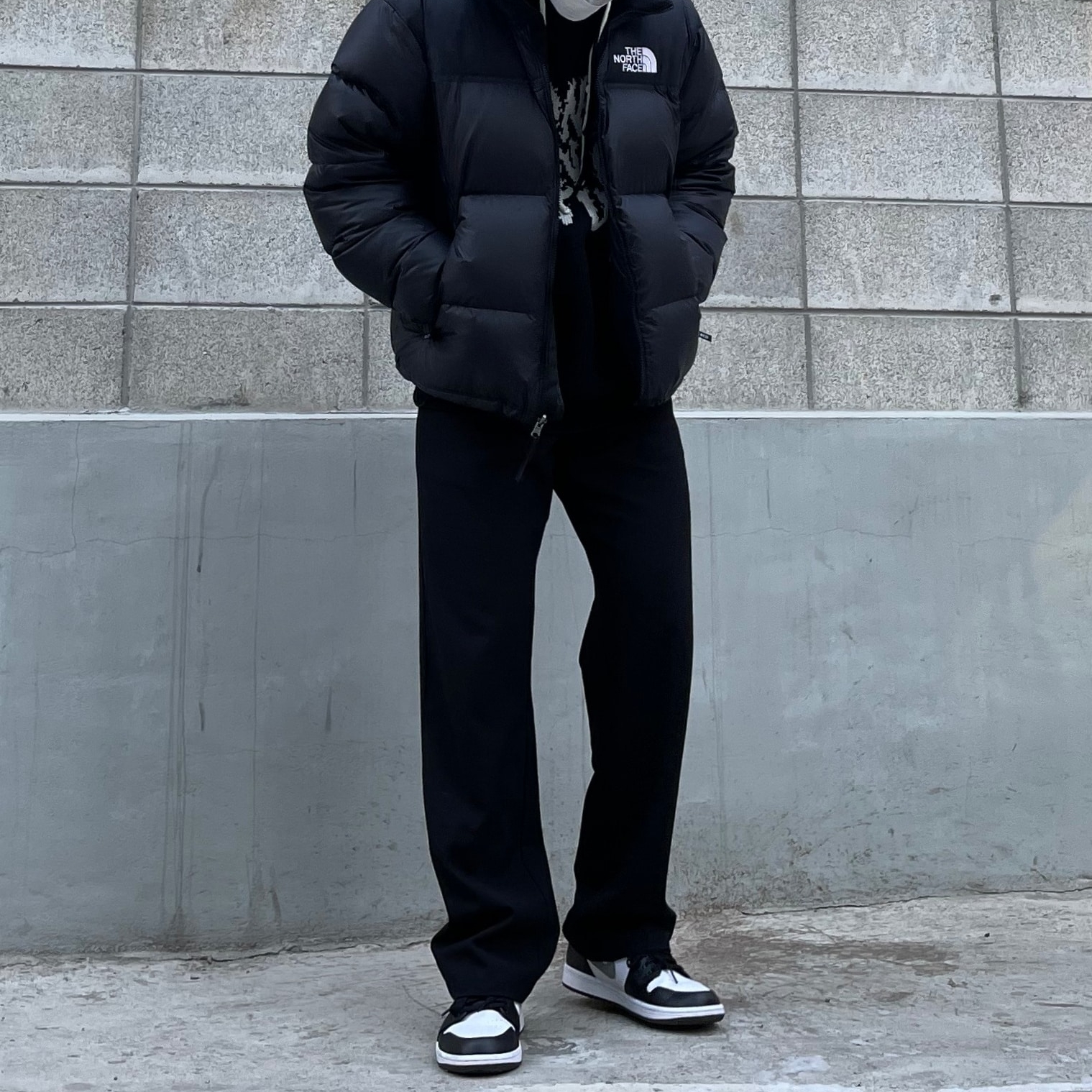 Jordan 1 Low Black Particle Grey 착용 스타일