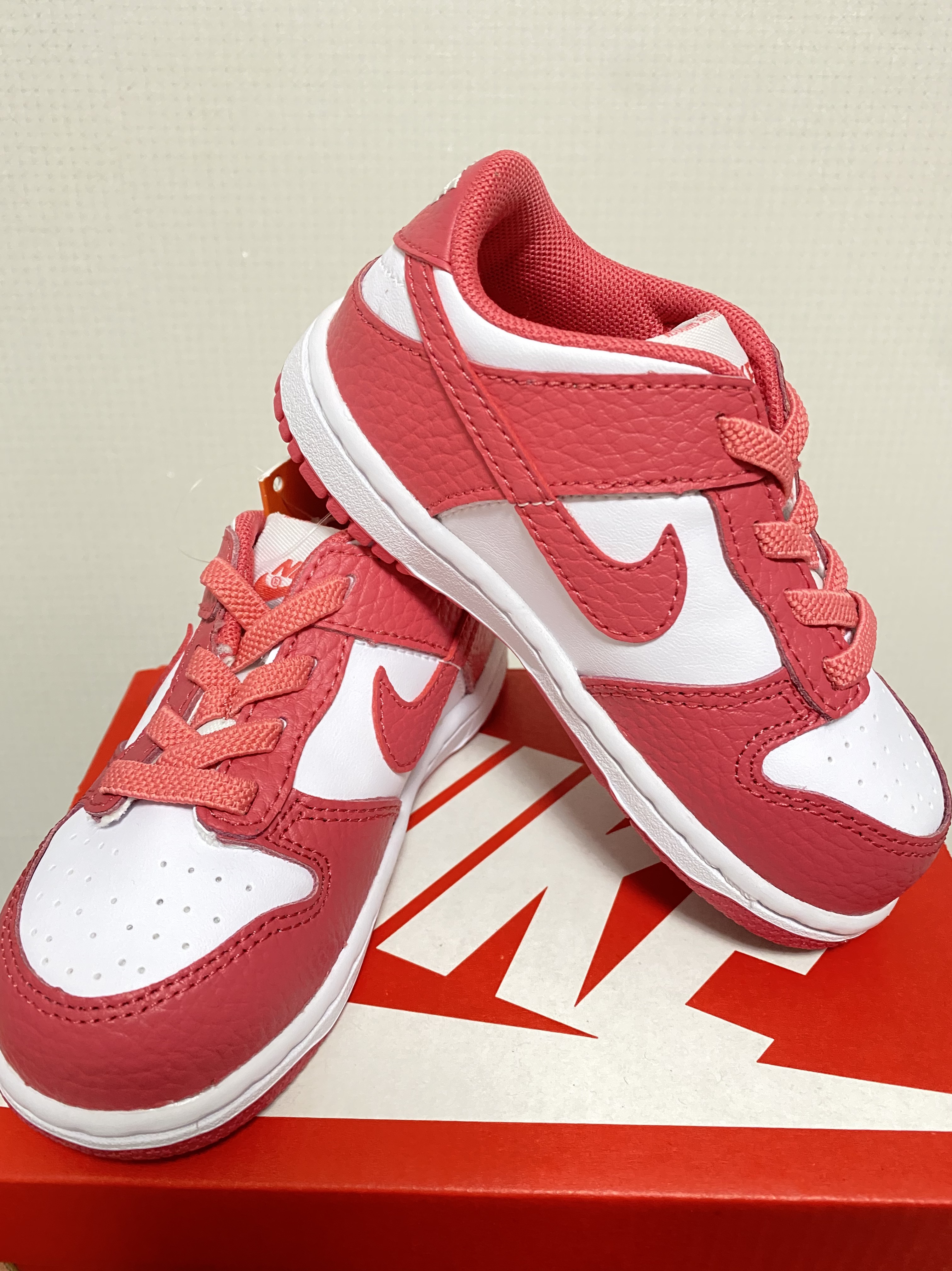 (TD) Nike Dunk Low Archeo Pink 착용 스타일 - 1