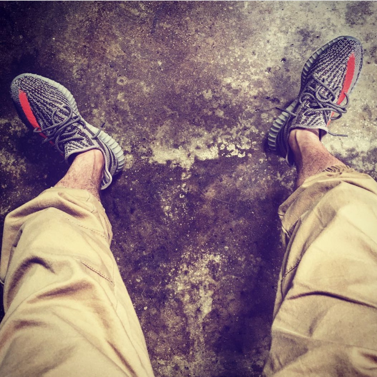 Adidas Yeezy Boost 350 V2 Beluga 착용 스타일