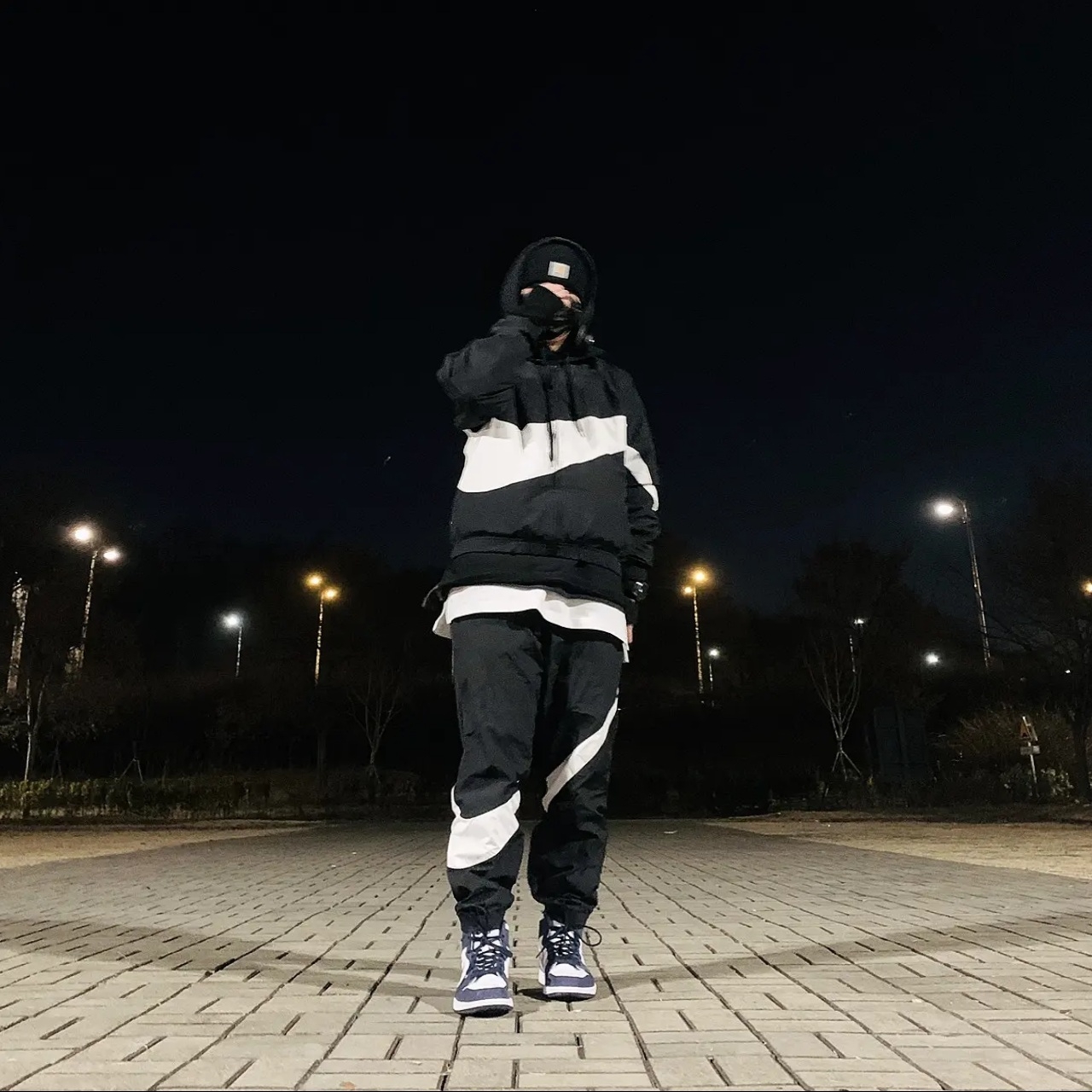 Jordan 1 Retro High OG CO.JP Midnight Navy, Nike NSW Big Swoosh Woven Jacket Black - Asia 착용 스타일 - 2