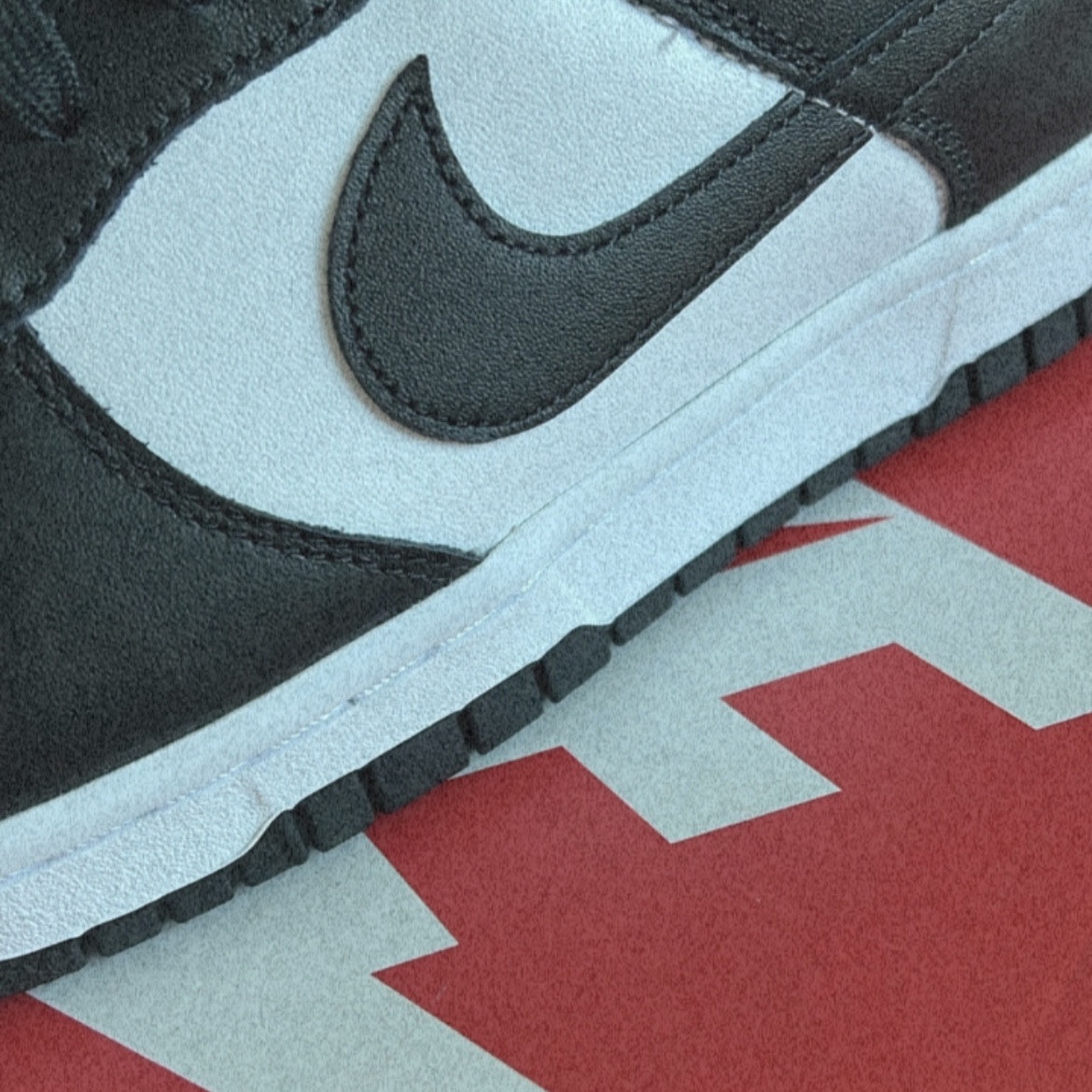 Nike Dunk Low Retro Black 착용 스타일 - 1