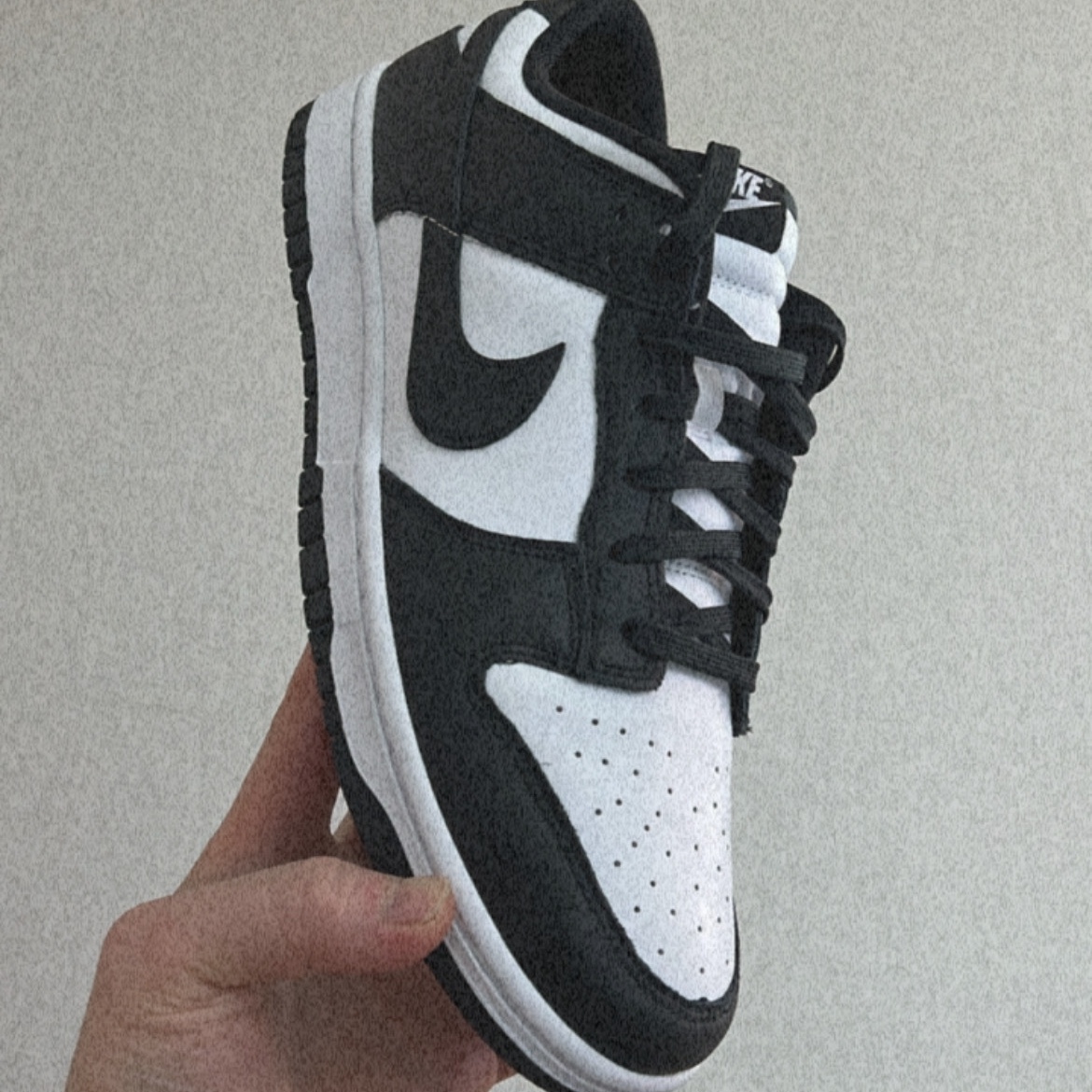 Nike Dunk Low Retro Black 착용 스타일 - 3