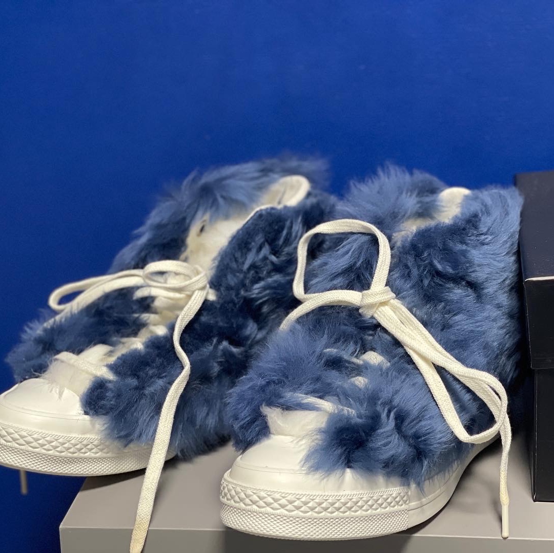 Converse x Ambush Chuck 70 Fuzzy Navy Blue 착용 스타일 - 2