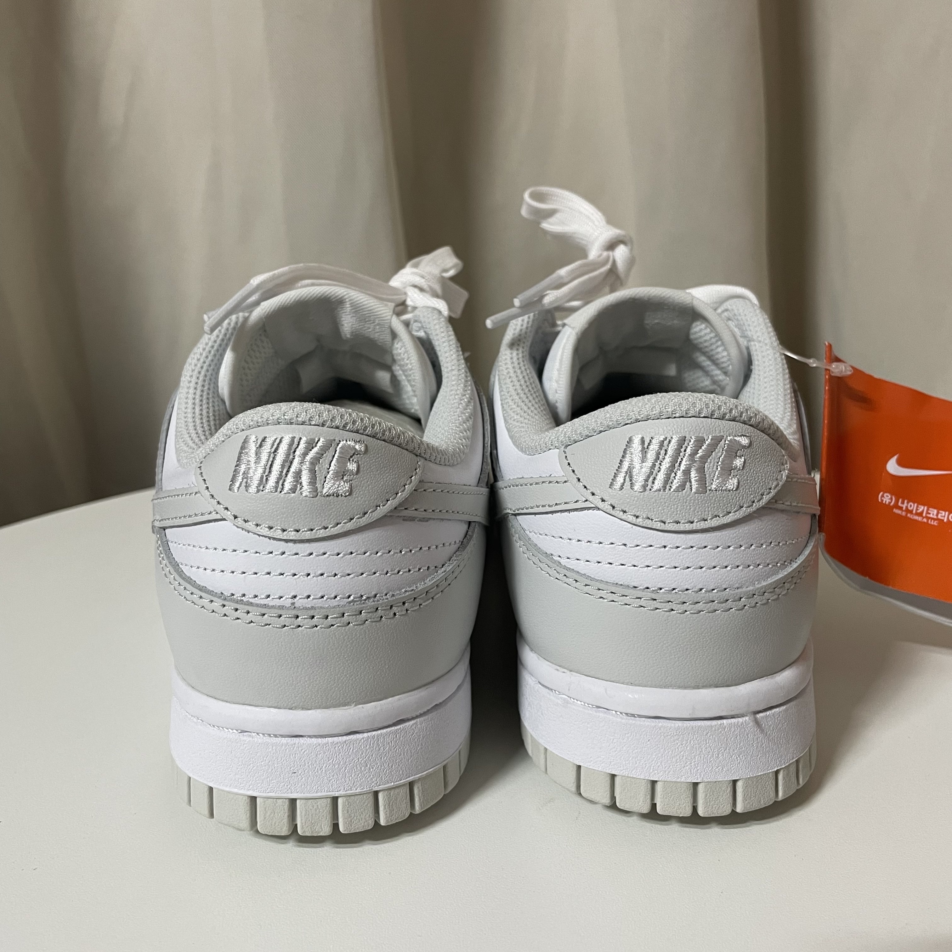 (W) Nike Dunk Low Photon Dust 착용 스타일 - 4