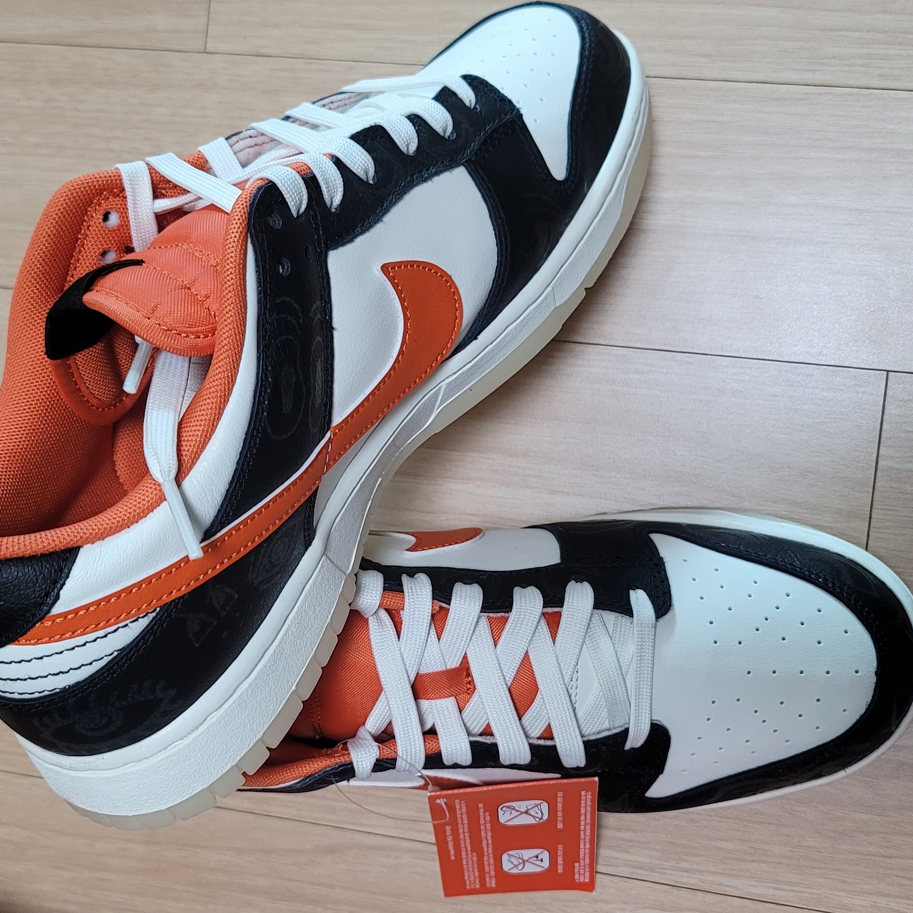 Nike Dunk Low Retro PRM Halloween 착용 스타일 - 3