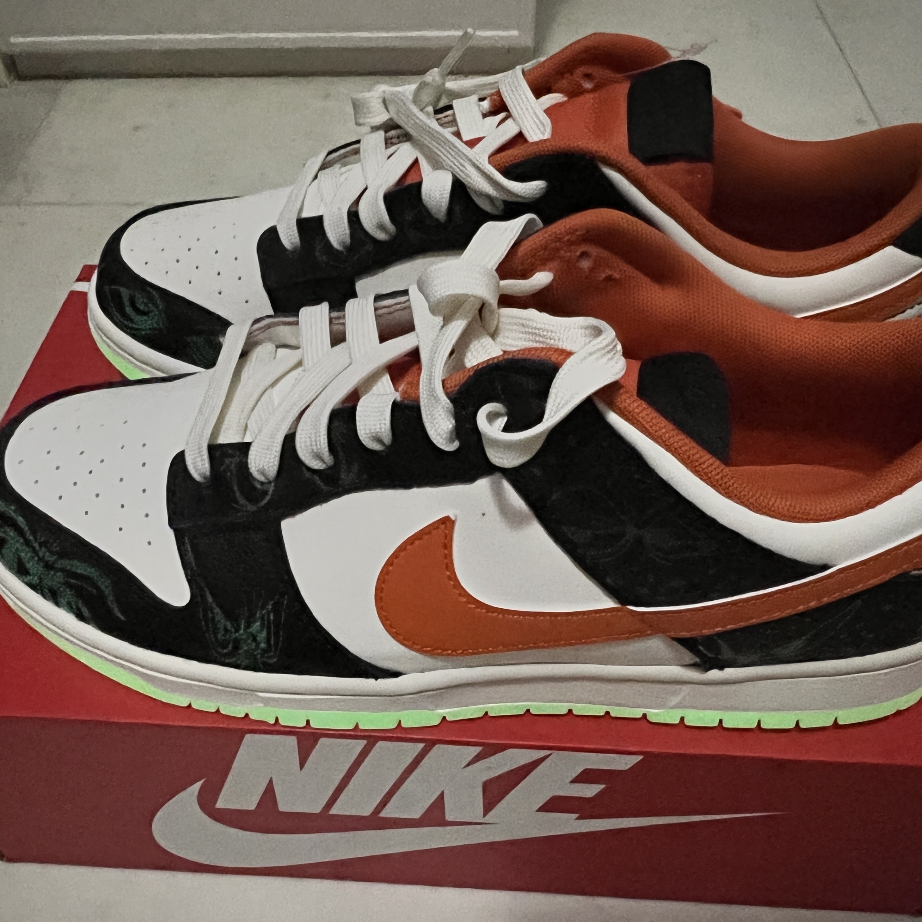 Nike Dunk Low Retro PRM Halloween 착용 스타일 - 4
