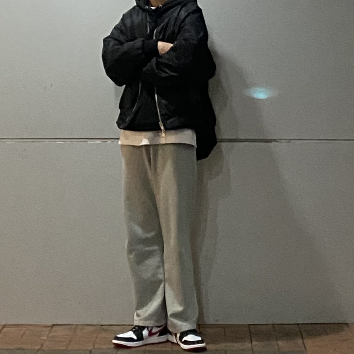 Jordan 1 Mid Gym Red Black White 착용 스타일