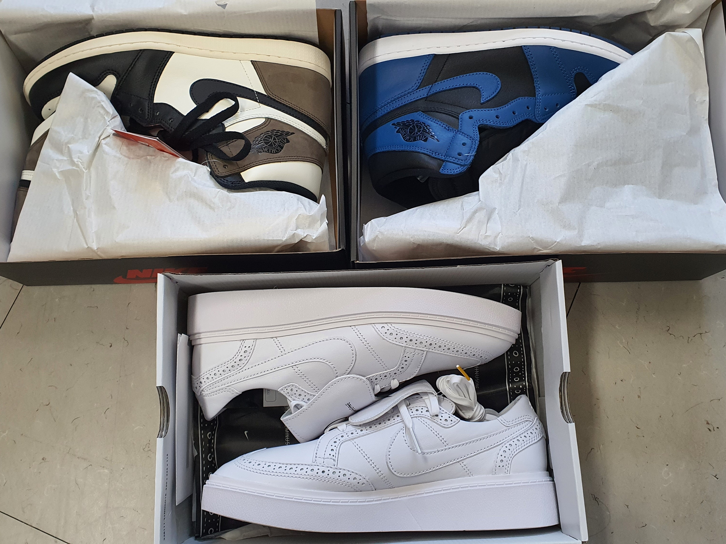 Jordan 1 Retro High OG Black Mocha, Jordan 1 Retro High OG Dark Marina Blue 착용 스타일