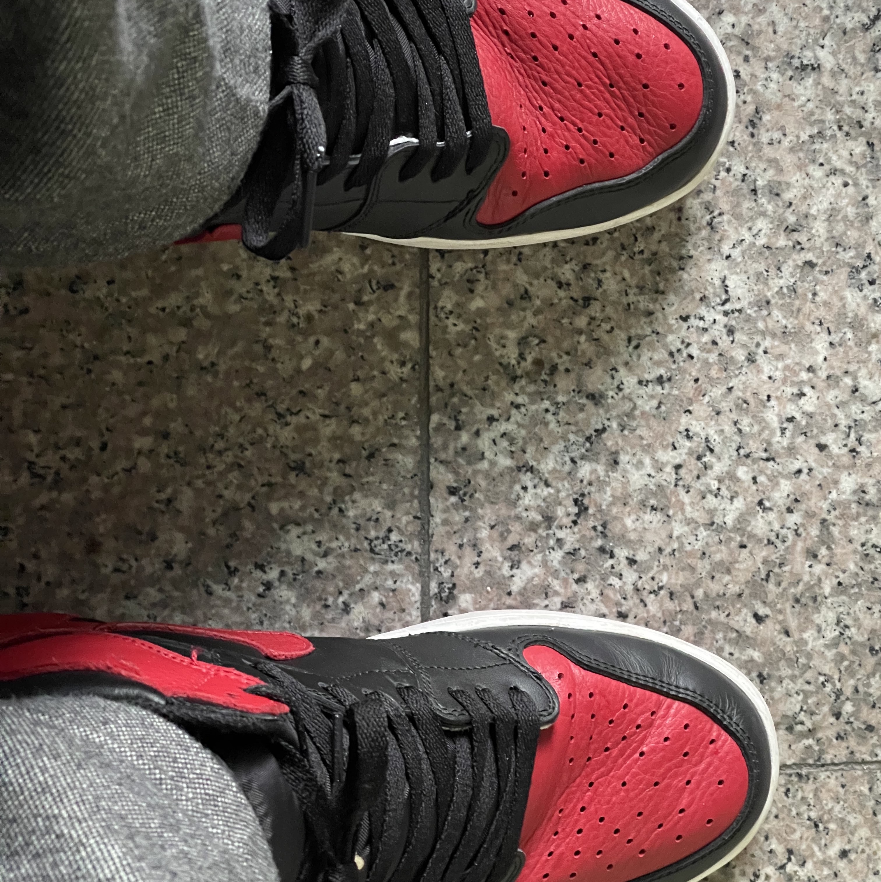 Jordan 1 Retro High OG Bred Banned 2016 착용 스타일 - 2