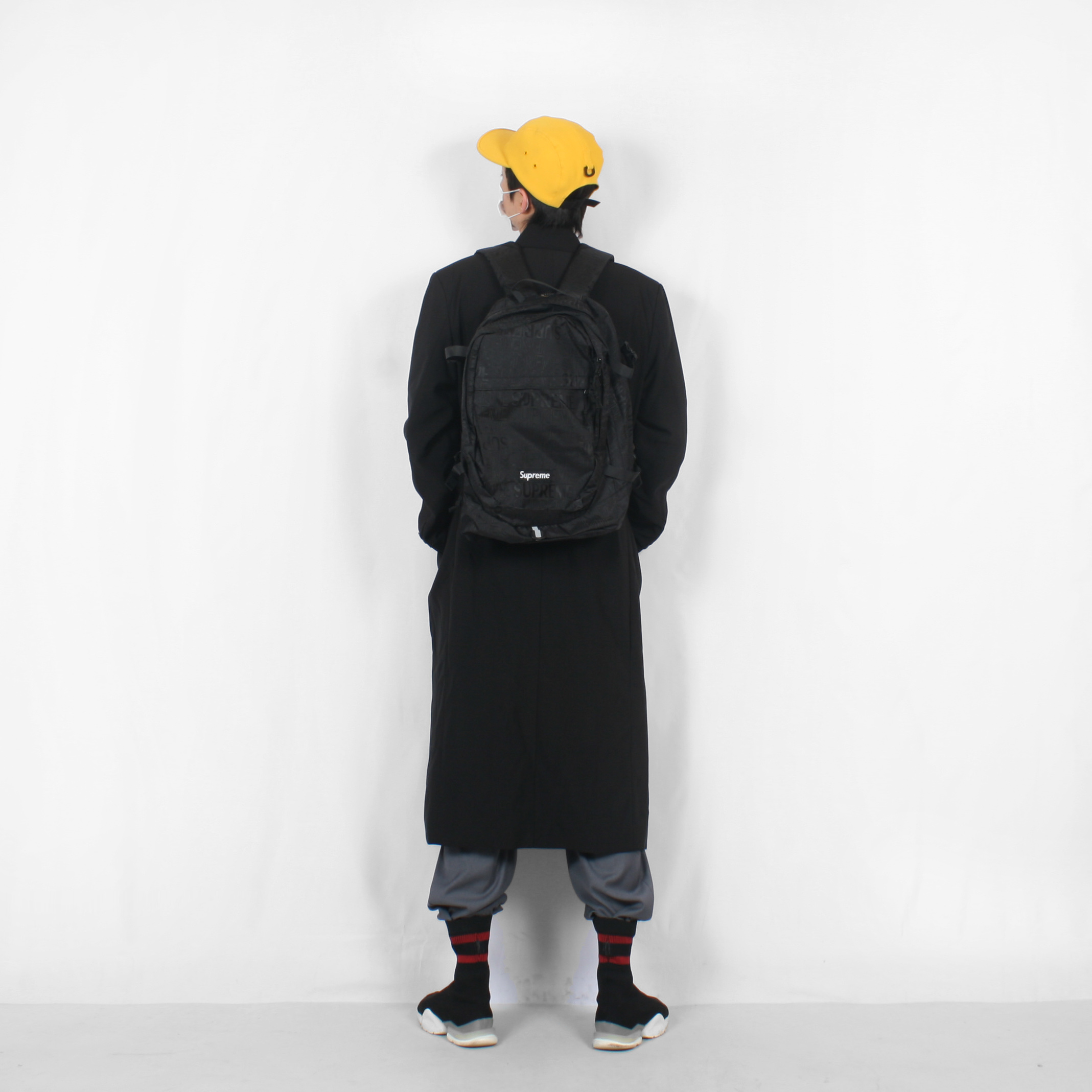 Reebok x Vetements Sock Pump High Top Black, Supreme Backpack Black - 19SS 착용 스타일 - 3