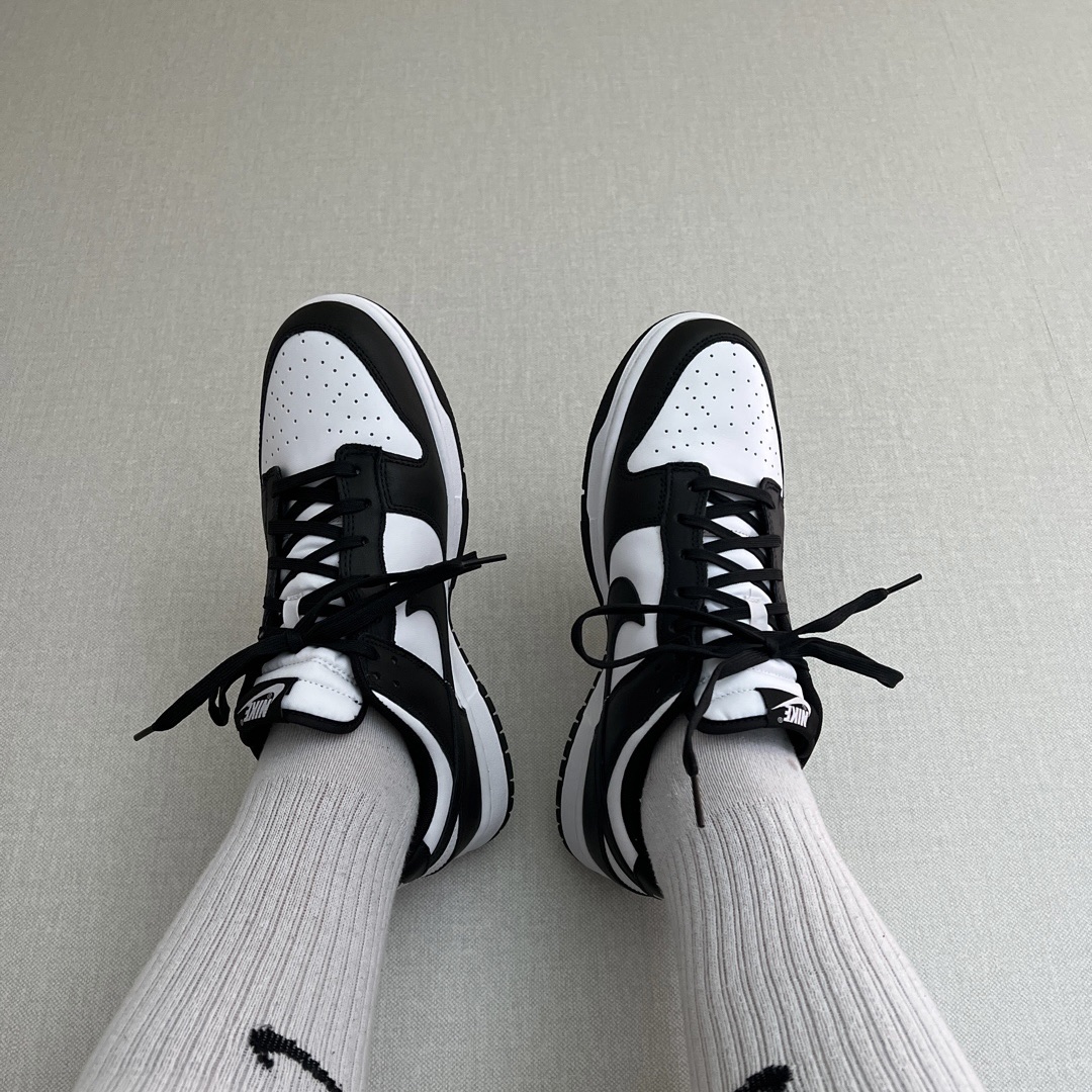 Nike Dunk Low Retro Black 착용 스타일 - 2