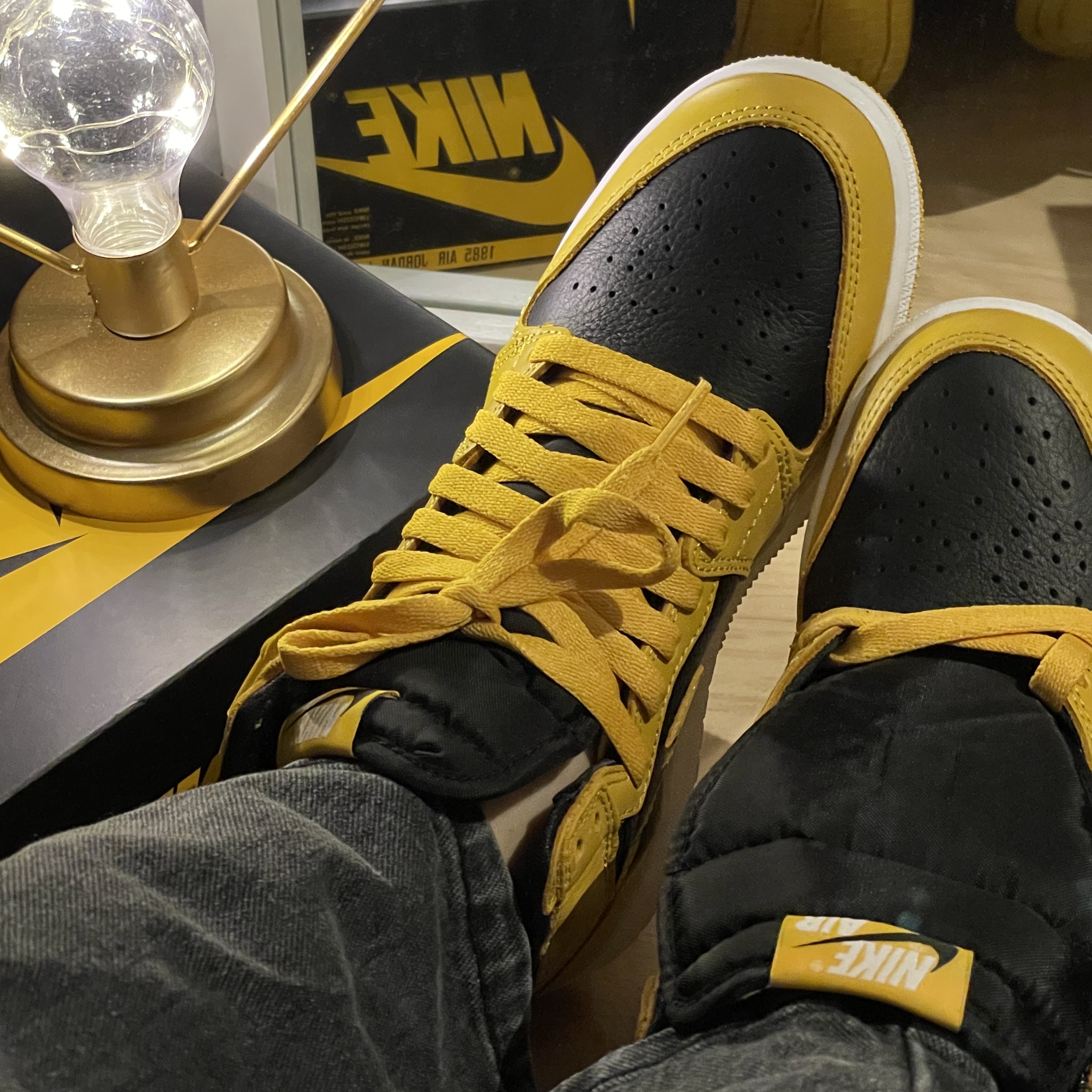 (GS) Jordan 1 Retro High OG Pollen 착용 스타일 - 1
