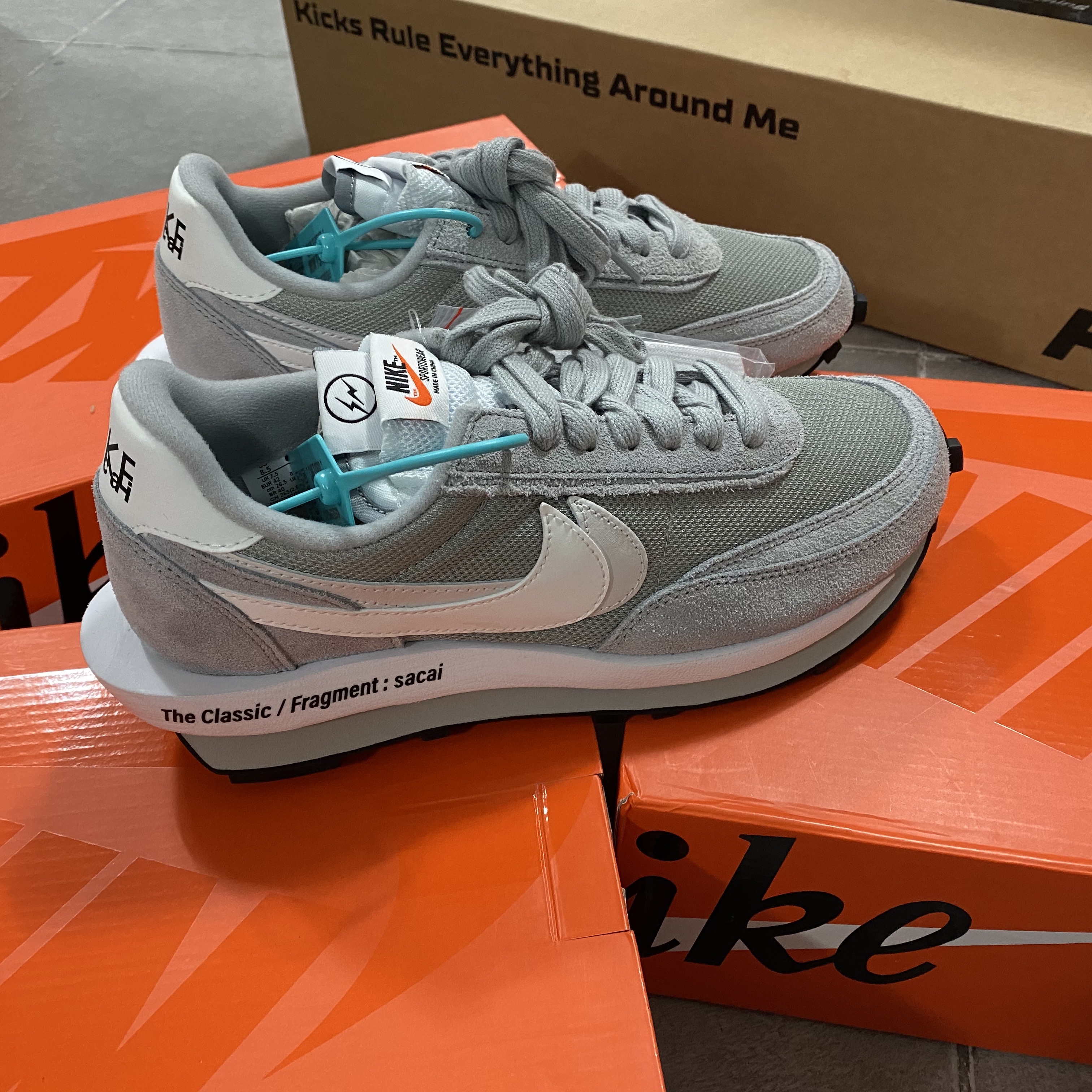 Nike x Sacai x Fragment LDWaffle Light Smoke Grey 착용 스타일