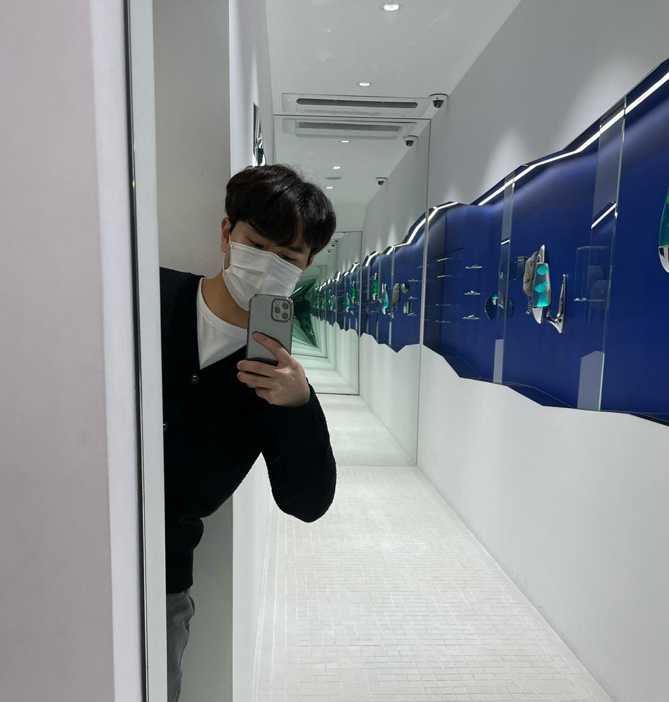 KREAM 프로필 이미지