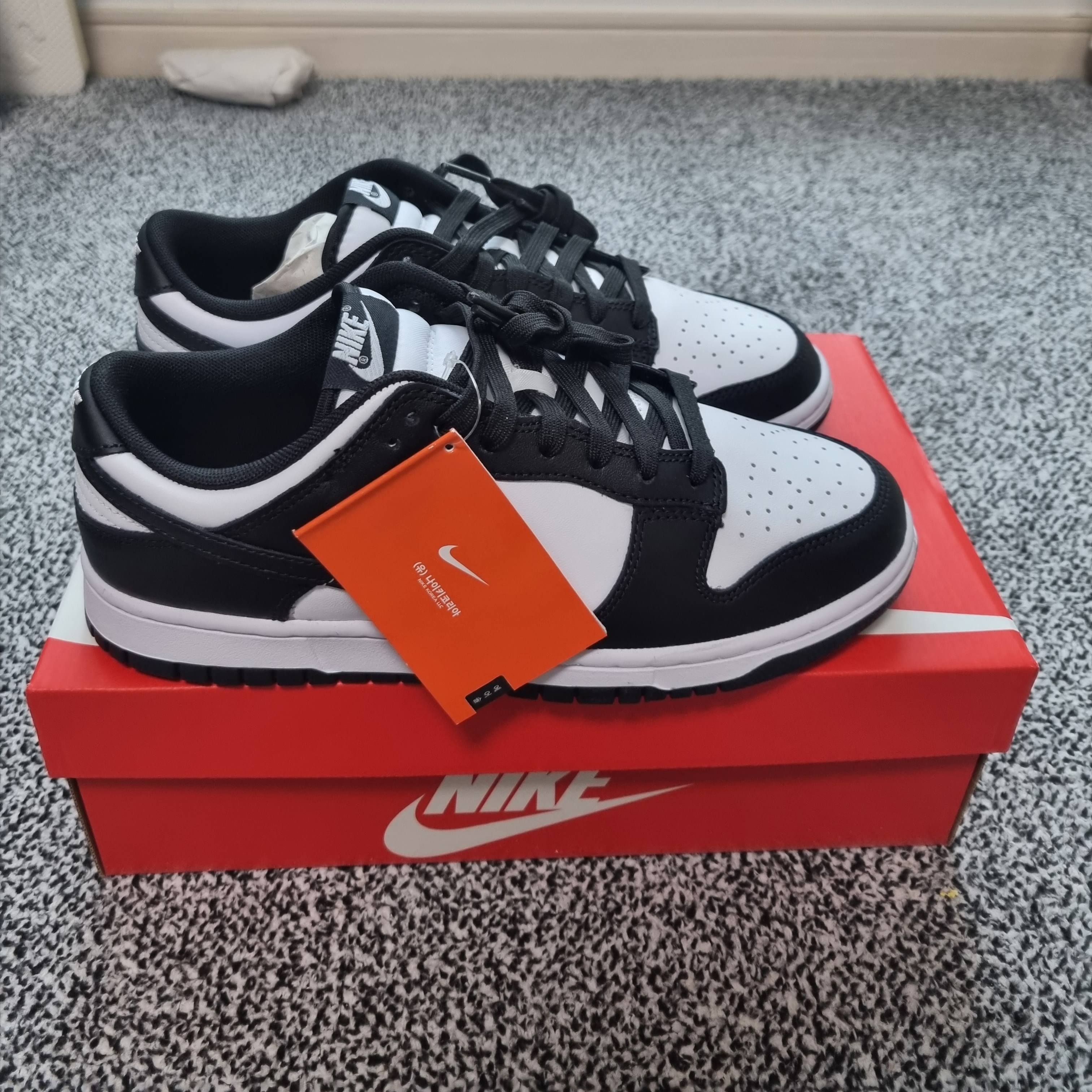 Nike Dunk Low Retro Black 착용 스타일