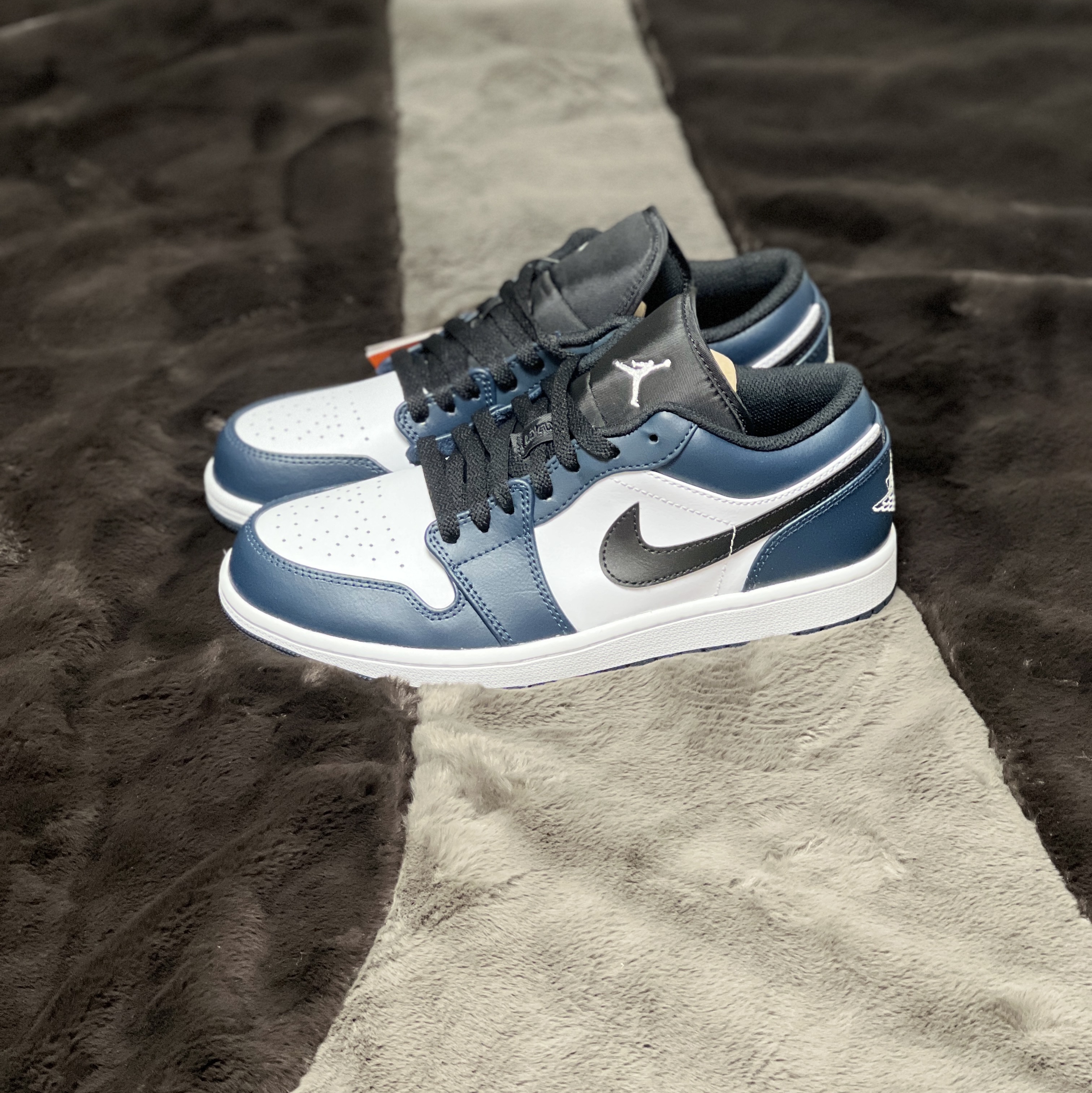 Jordan 1 Low Dark Teal 착용 스타일 - 2