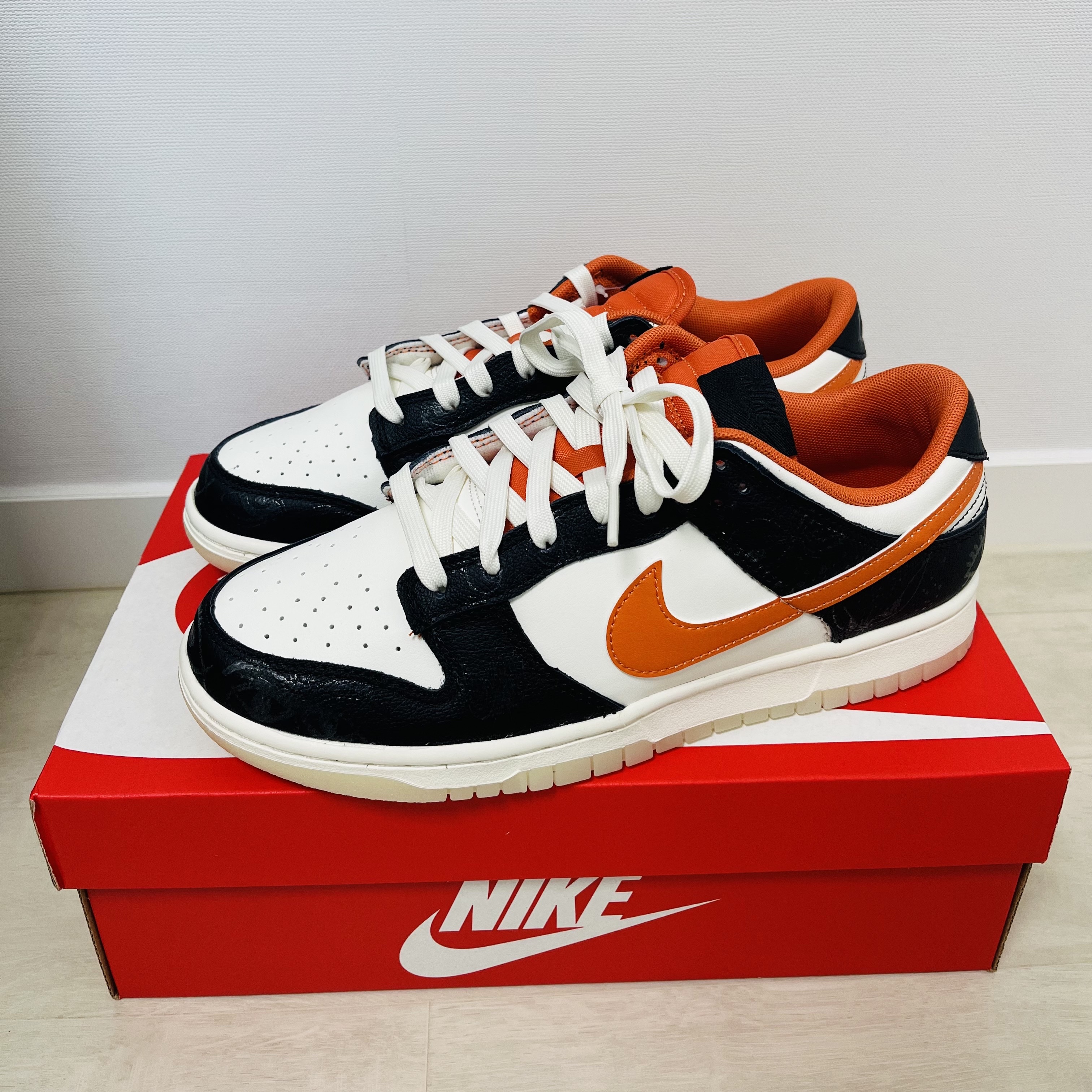 Nike Dunk Low Retro PRM Halloween 착용 스타일 - 1