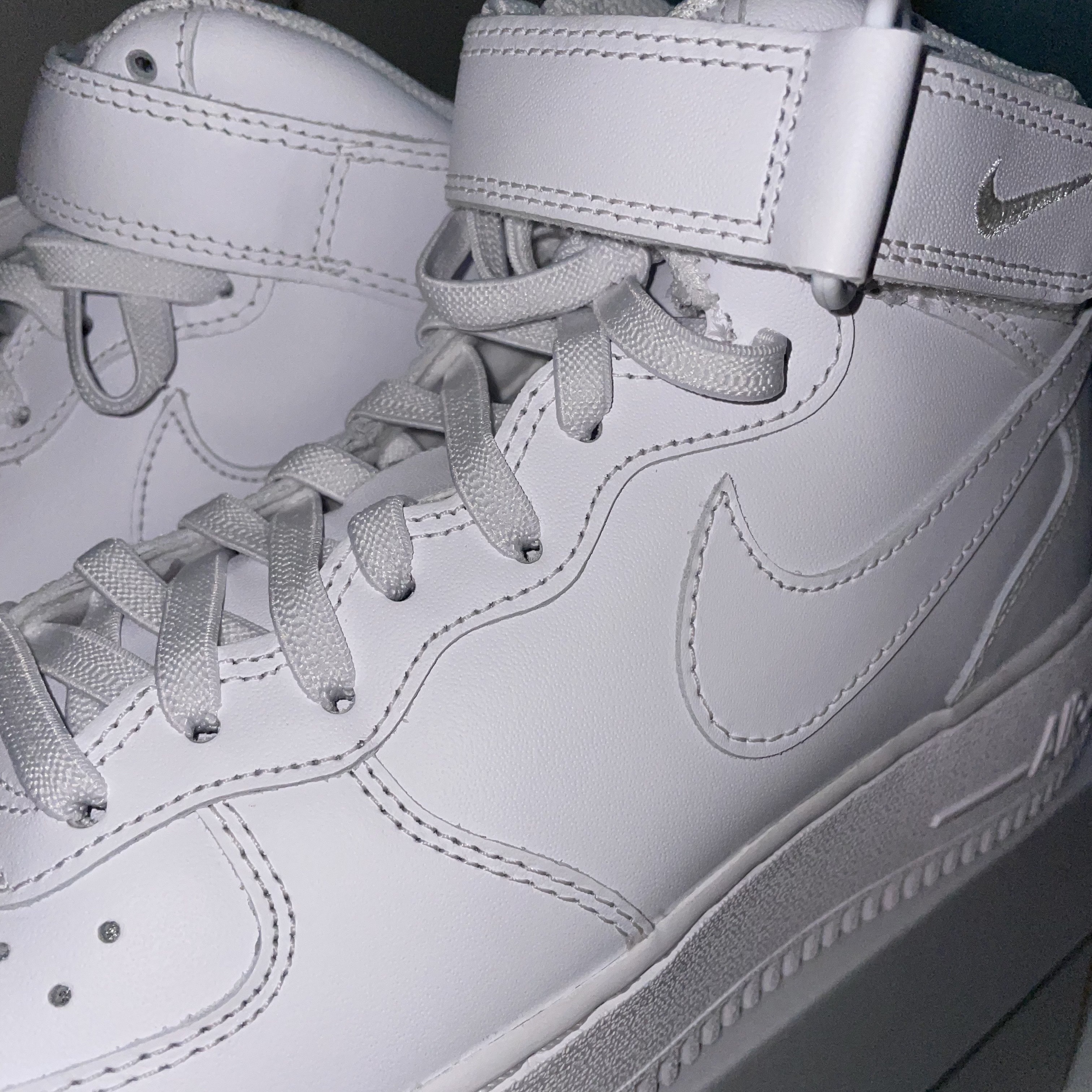 Nike Air Force 1 Mid '07 White 착용 스타일 - 2