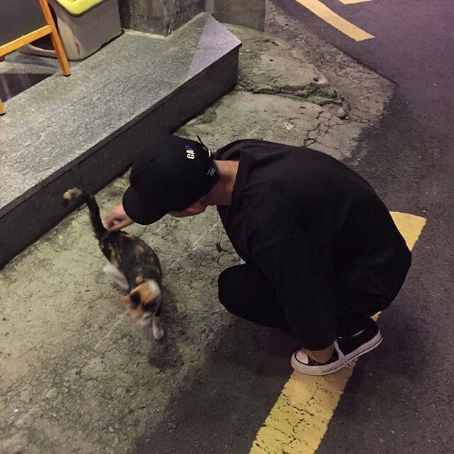 KREAM 프로필 이미지