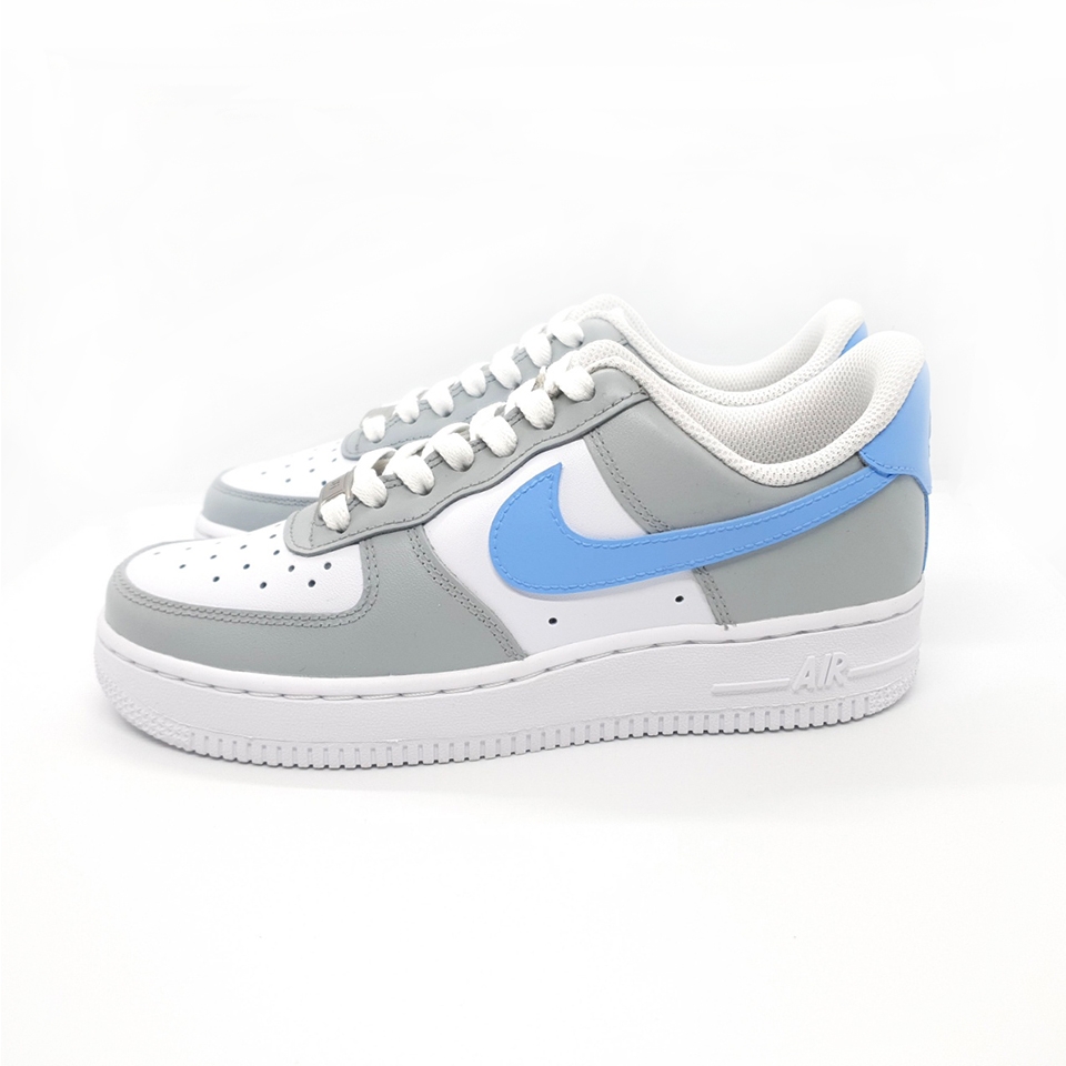 Nike Air Force 1 '07 Low White, (W) Jordan 1 Mid Wolf Grey 착용 스타일 - 2