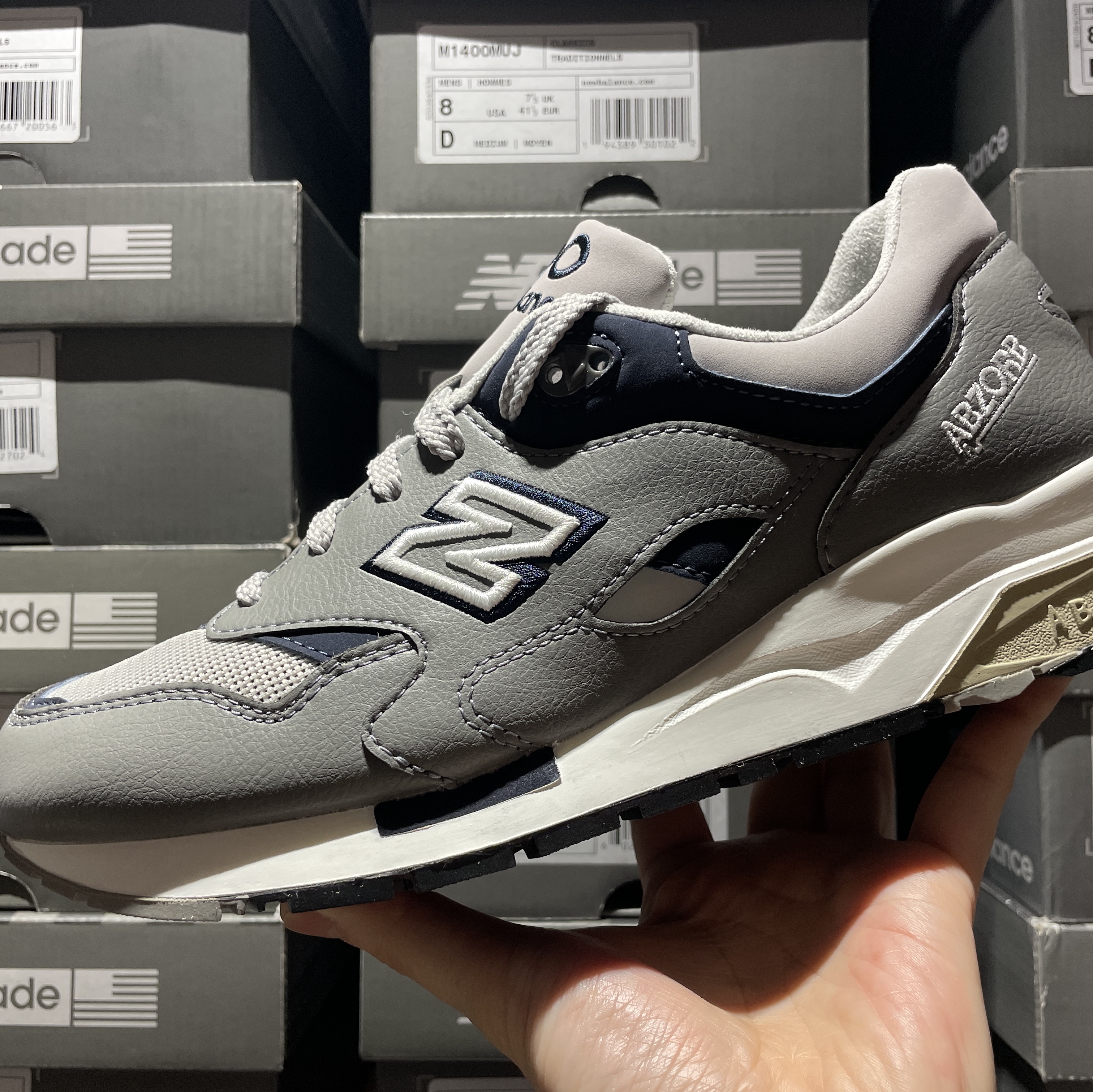 New Balance 1600 Legacy Grey 착용 스타일
