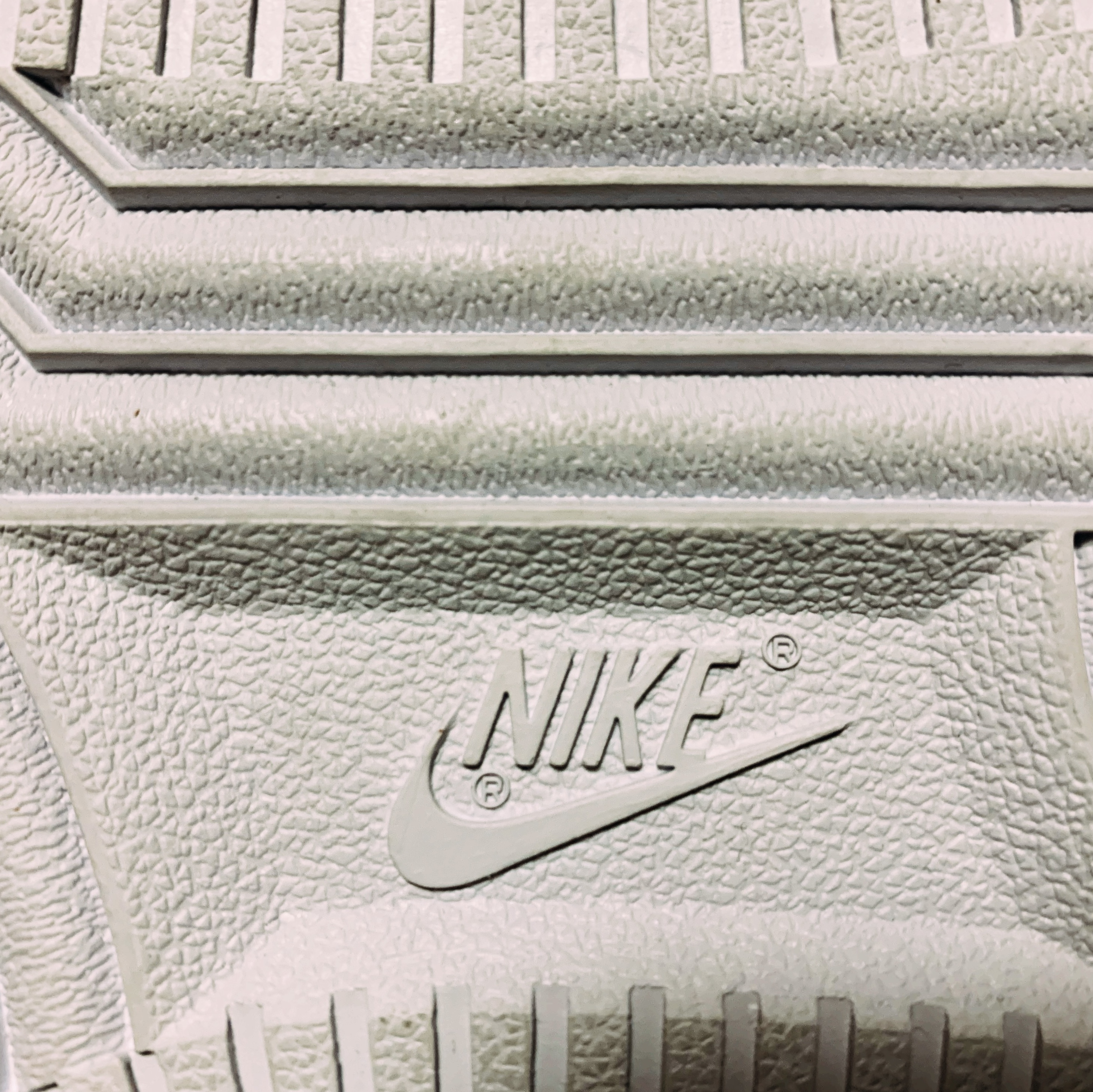 Nike Air Force 1 '07 Low White 착용 스타일