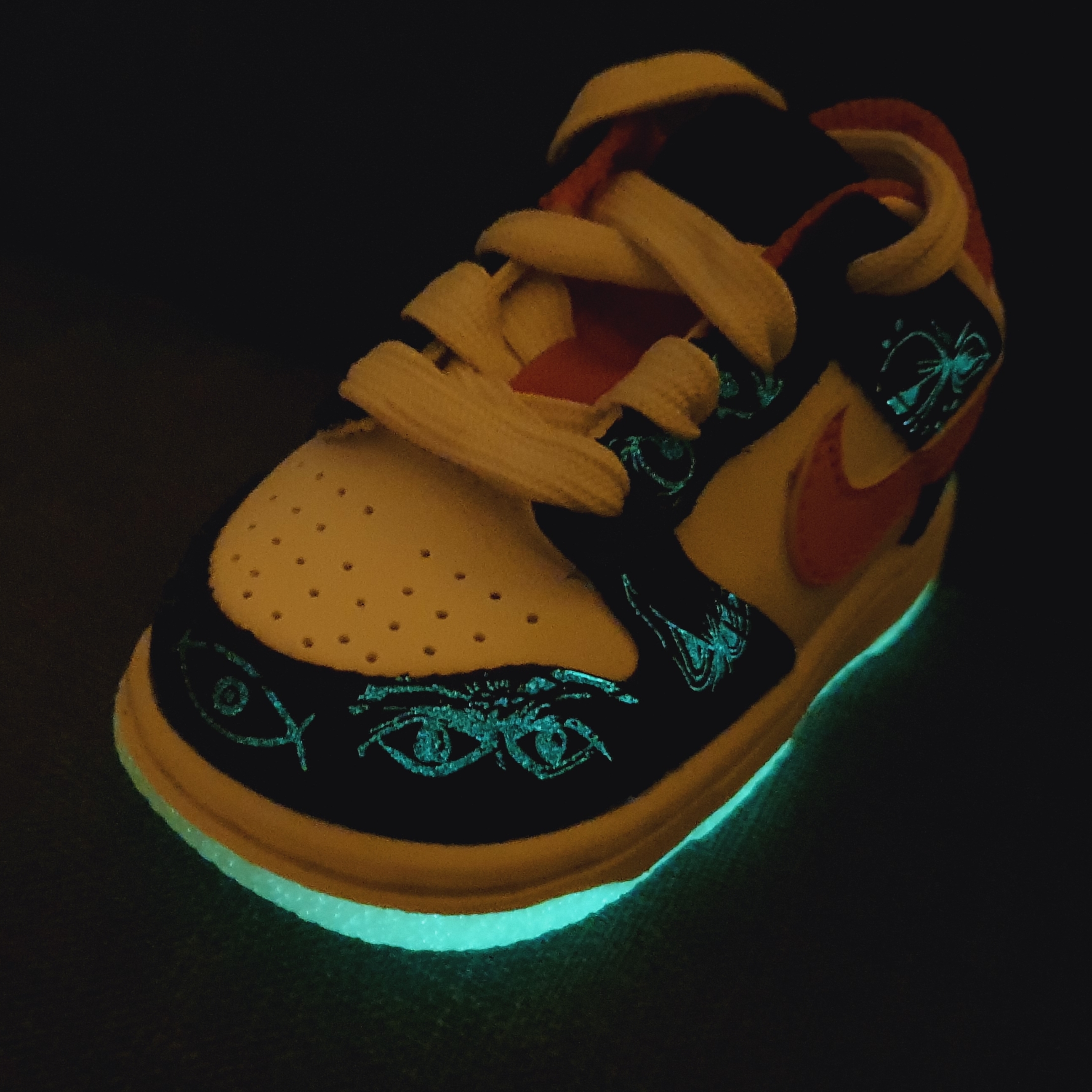 (TD) Nike Dunk Low PRM Halloween, Nike Dunk Low Retro PRM Halloween 착용 스타일 - 2