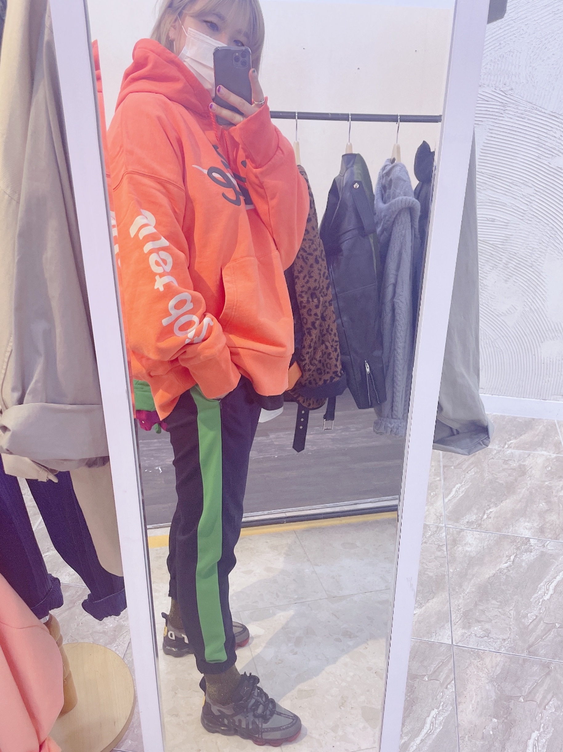 Nike x Cactus Plant Flea Market Shoebox Heavyweight Hooded Pullover Orange - US/EU, (W) Nike x Cactus Plant Flea Market Air VaporMax 2019 착용 스타일 - 1