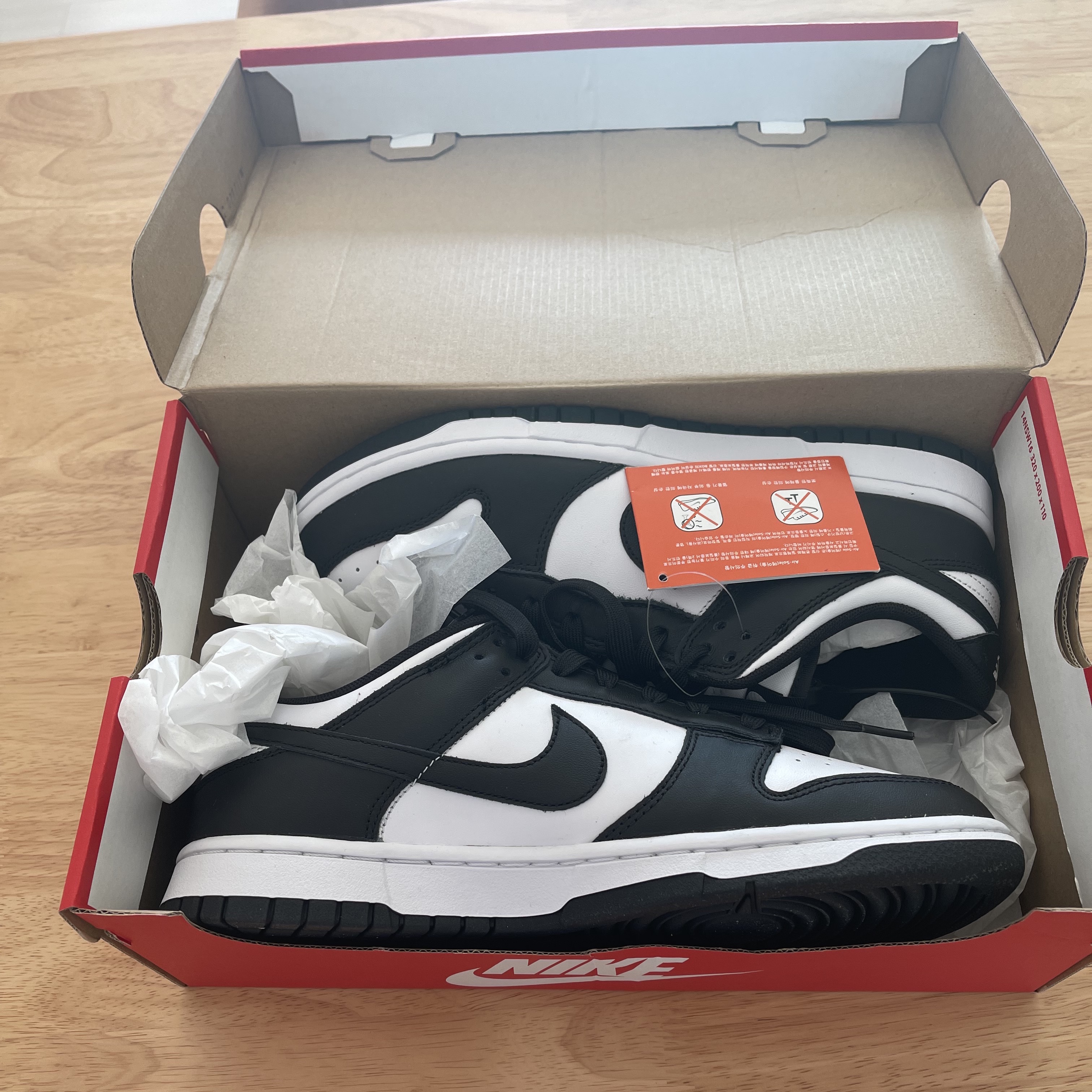 Nike Dunk Low Retro Black 착용 스타일