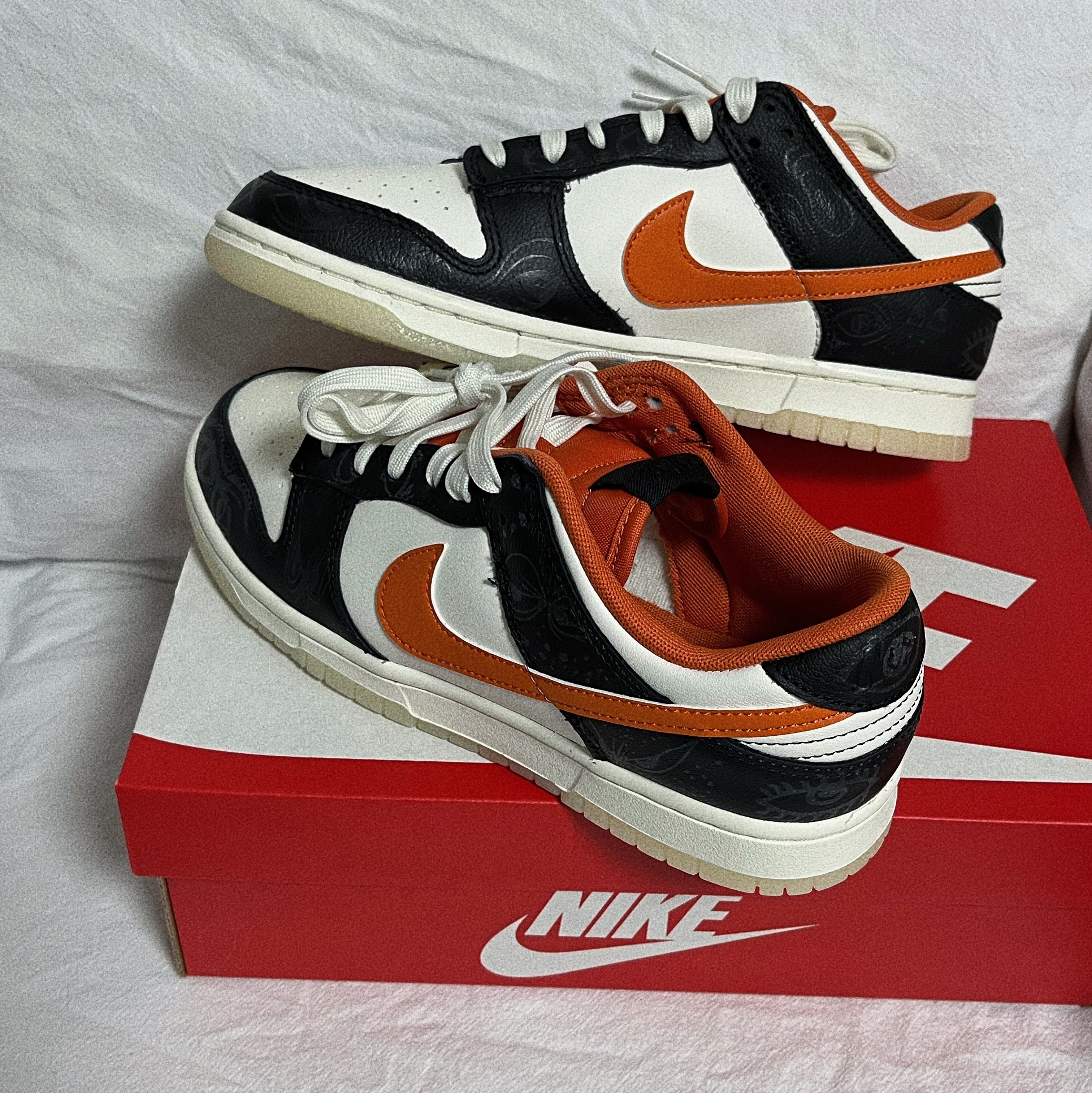 Nike Dunk Low Retro PRM Halloween 착용 스타일 - 2