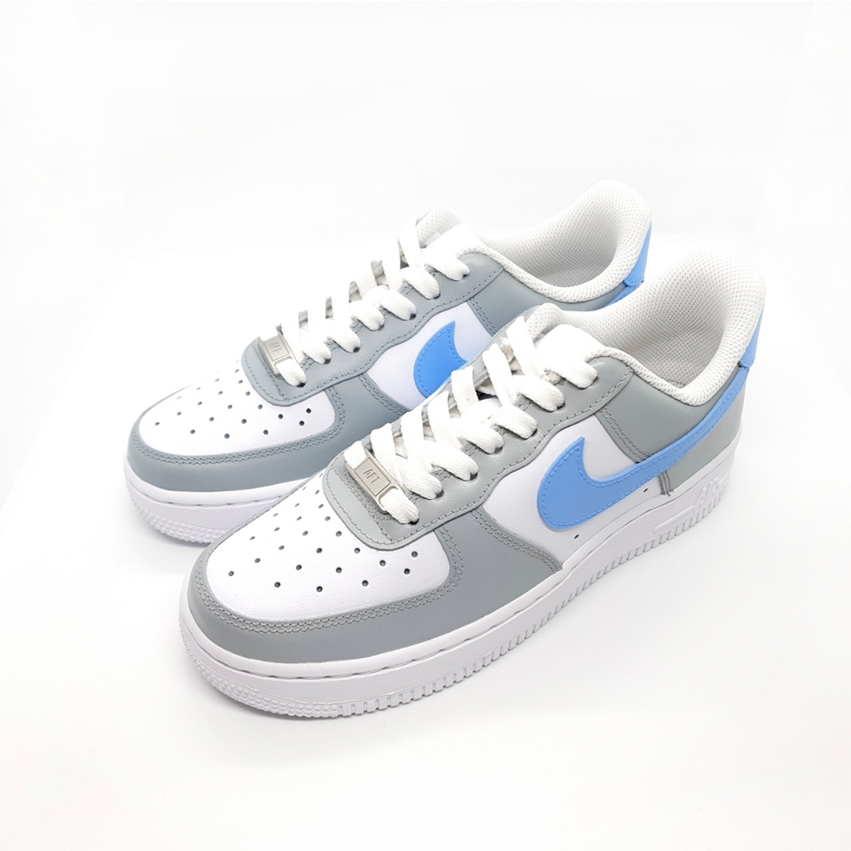 Nike Air Force 1 '07 Low White, (W) Jordan 1 Mid Wolf Grey 착용 스타일 - 4