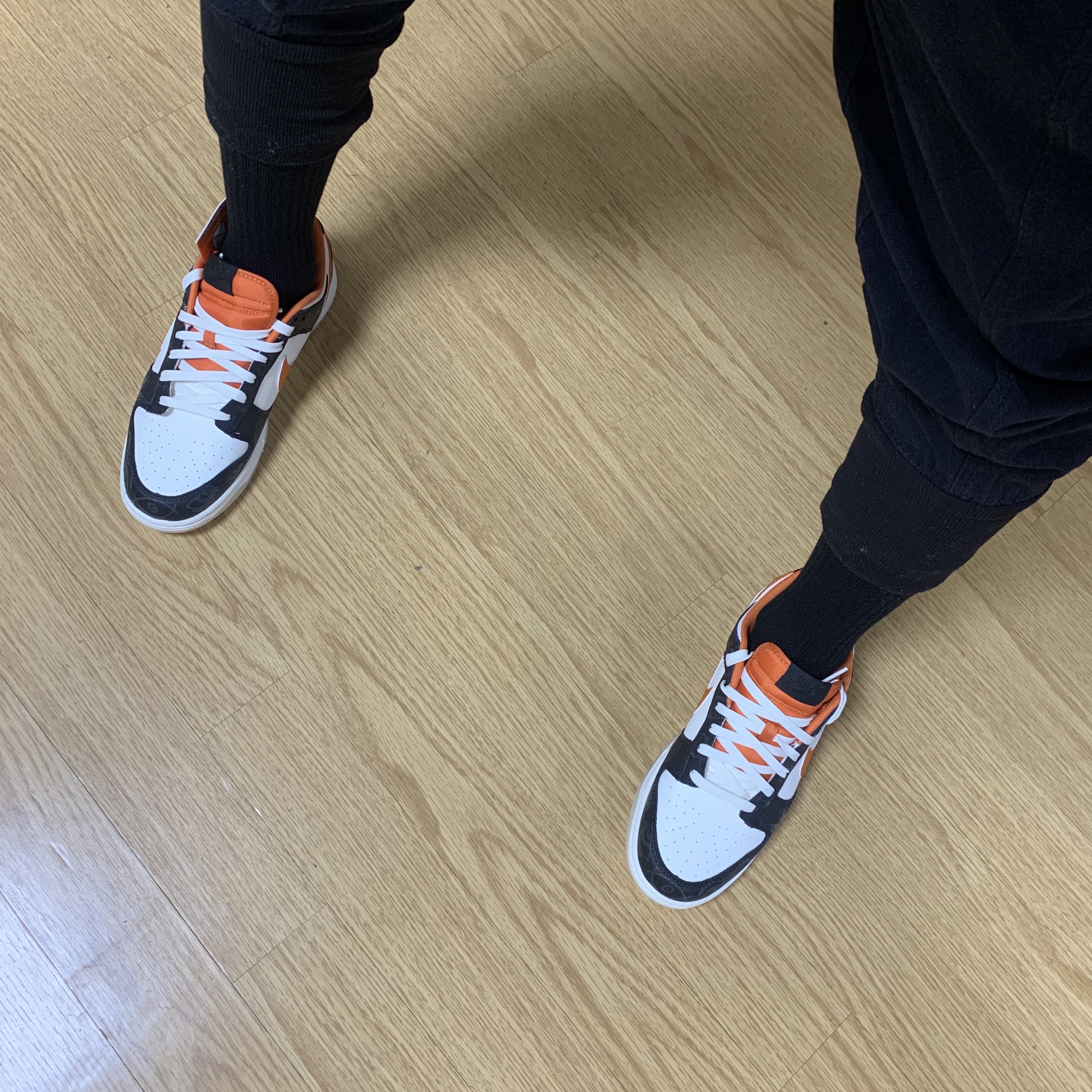 Nike Dunk Low Retro PRM Halloween 착용 스타일 - 2