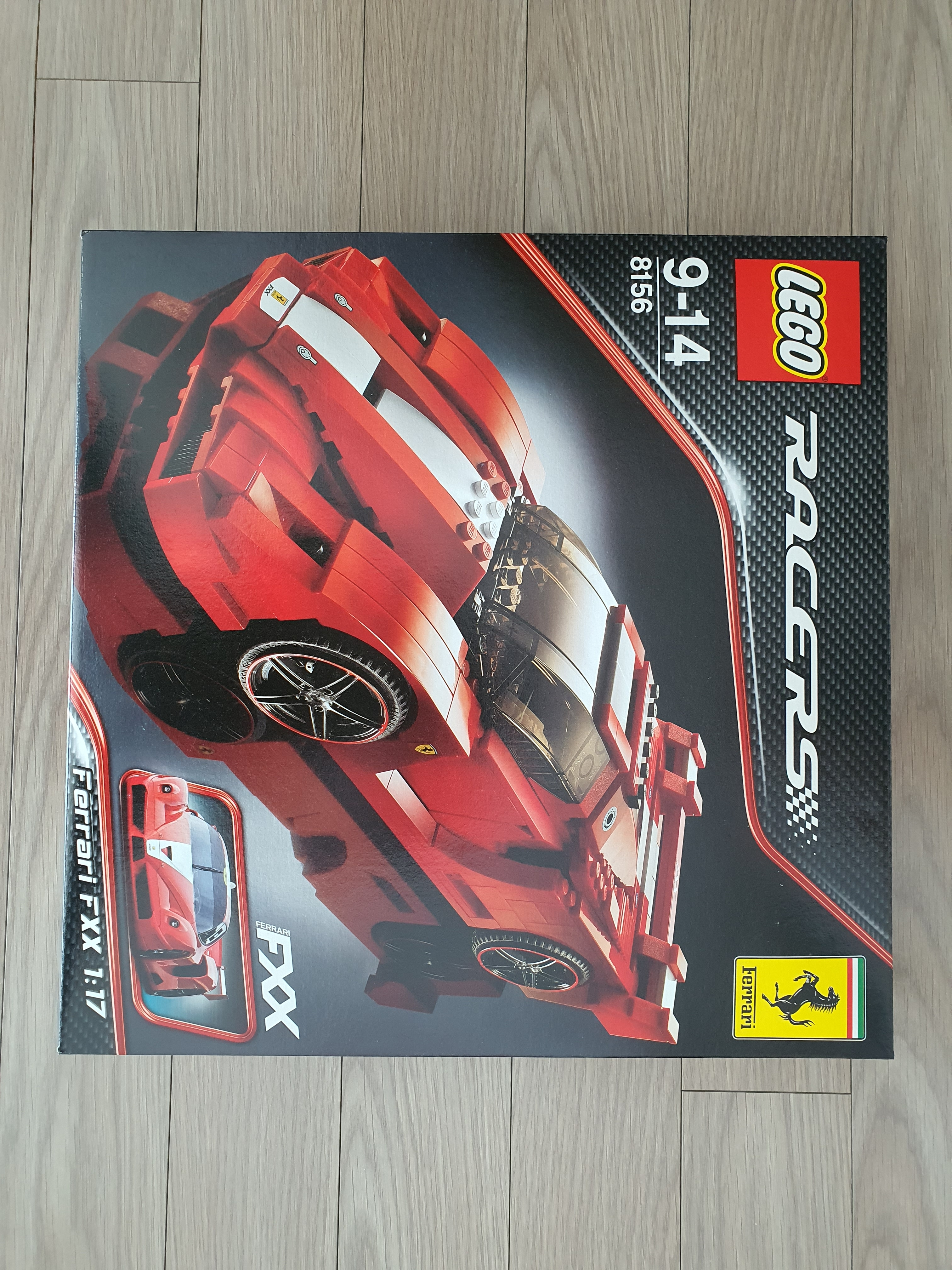 Lego Ferrari FXX 1:17 착용 스타일 - 1