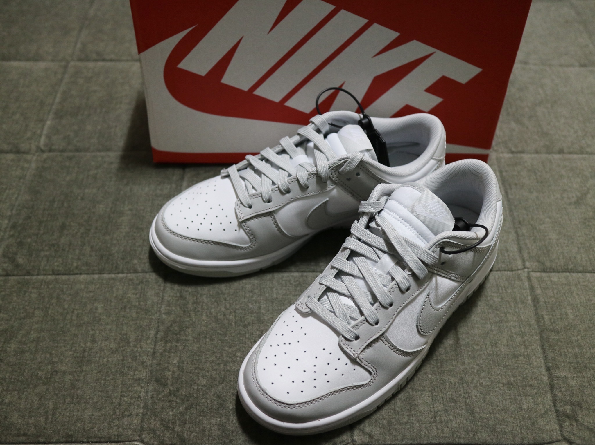 Nike Dunk Low Retro Grey Fog 착용 스타일 - 4