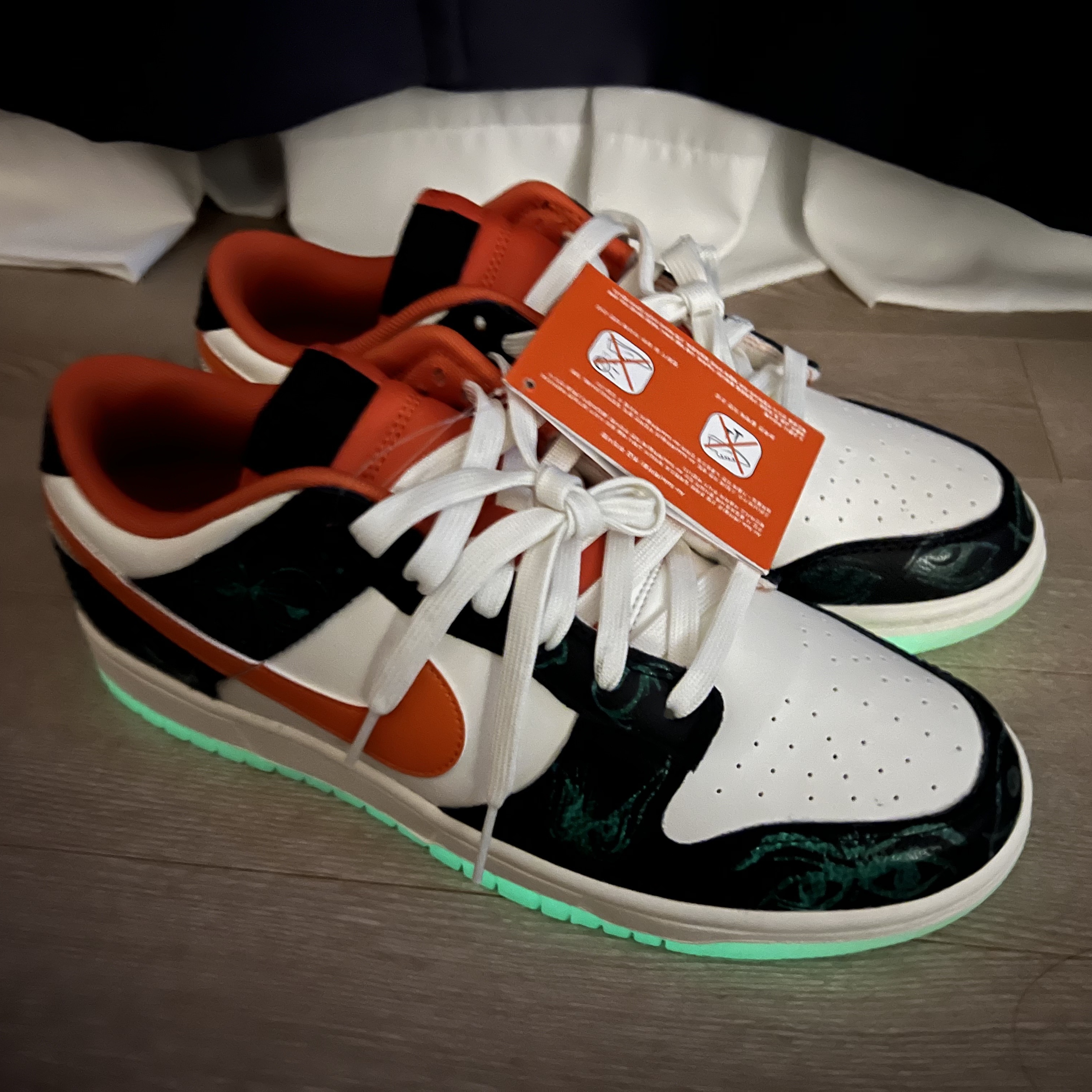 Nike Dunk Low Retro PRM Halloween 착용 스타일 - 2