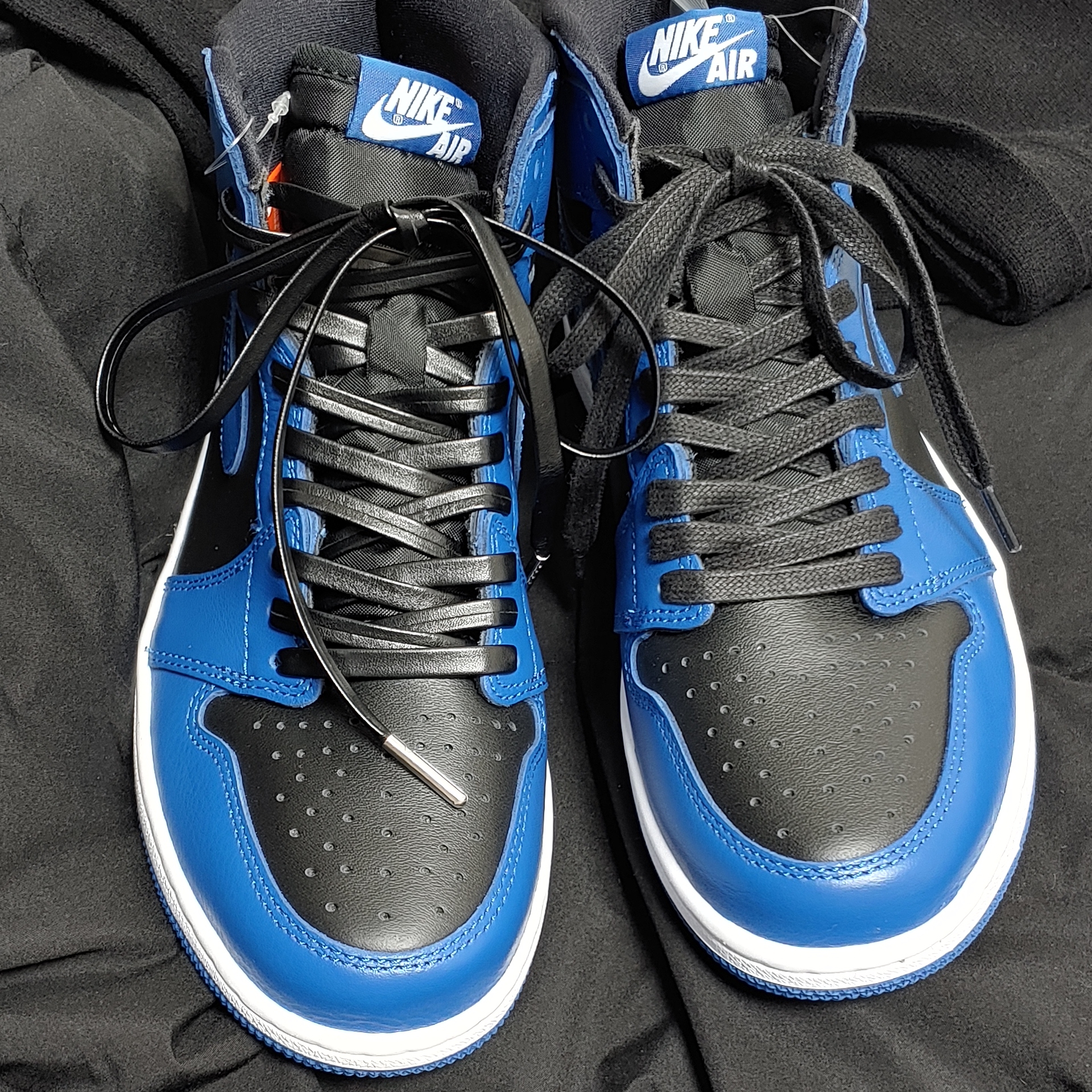 Jordan 1 Retro High OG Dark Marina Blue 착용 스타일 - 1