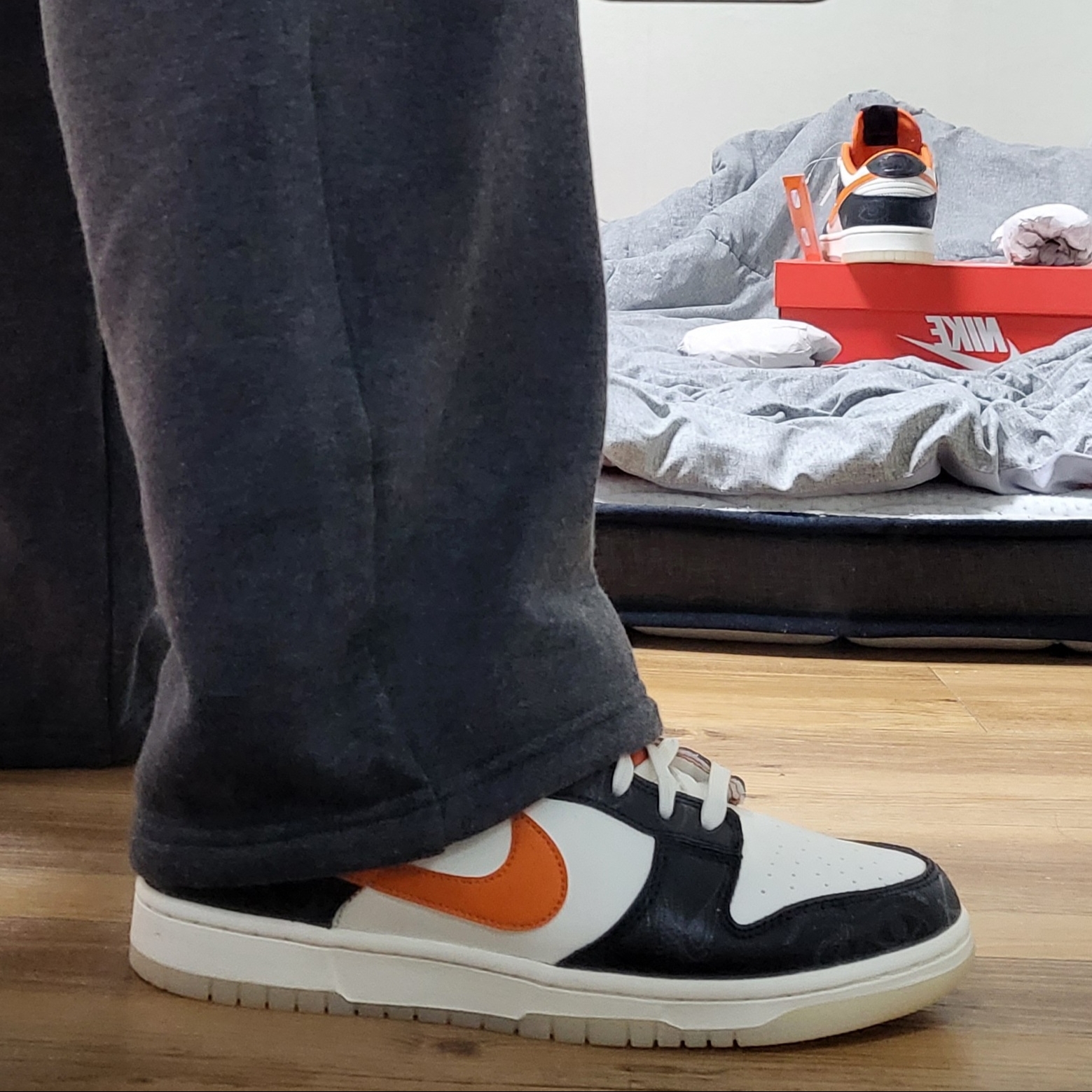 Nike Dunk Low Retro PRM Halloween 착용 스타일 - 4