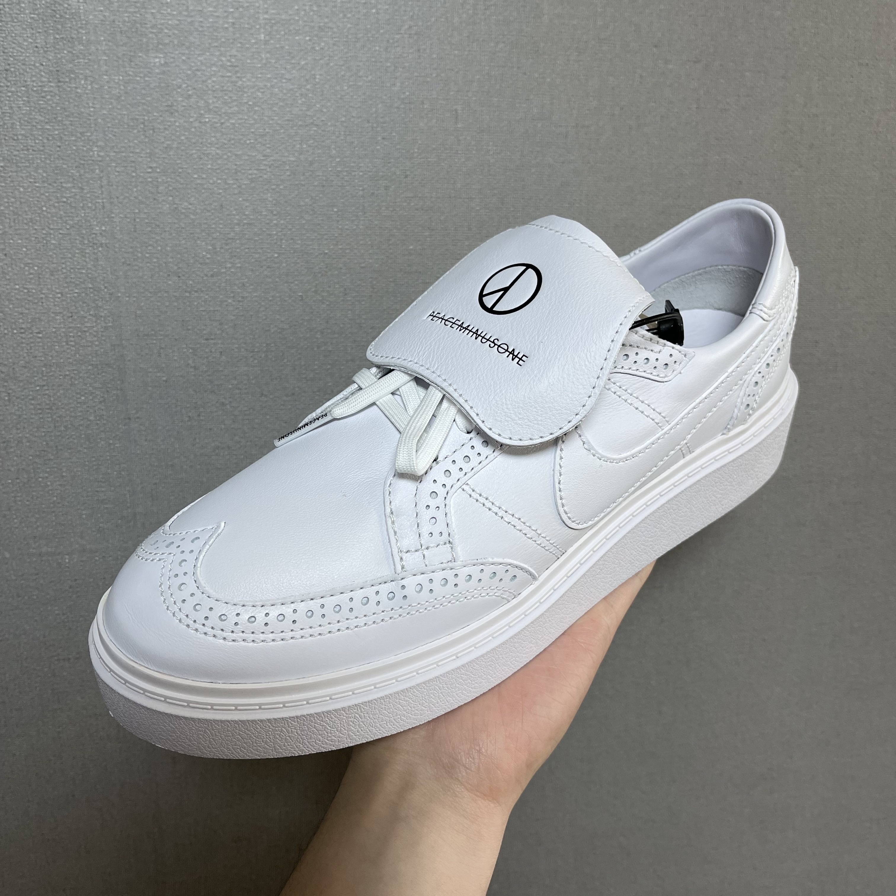Nike x Peaceminusone Kwondo1 White 착용 스타일 - 4