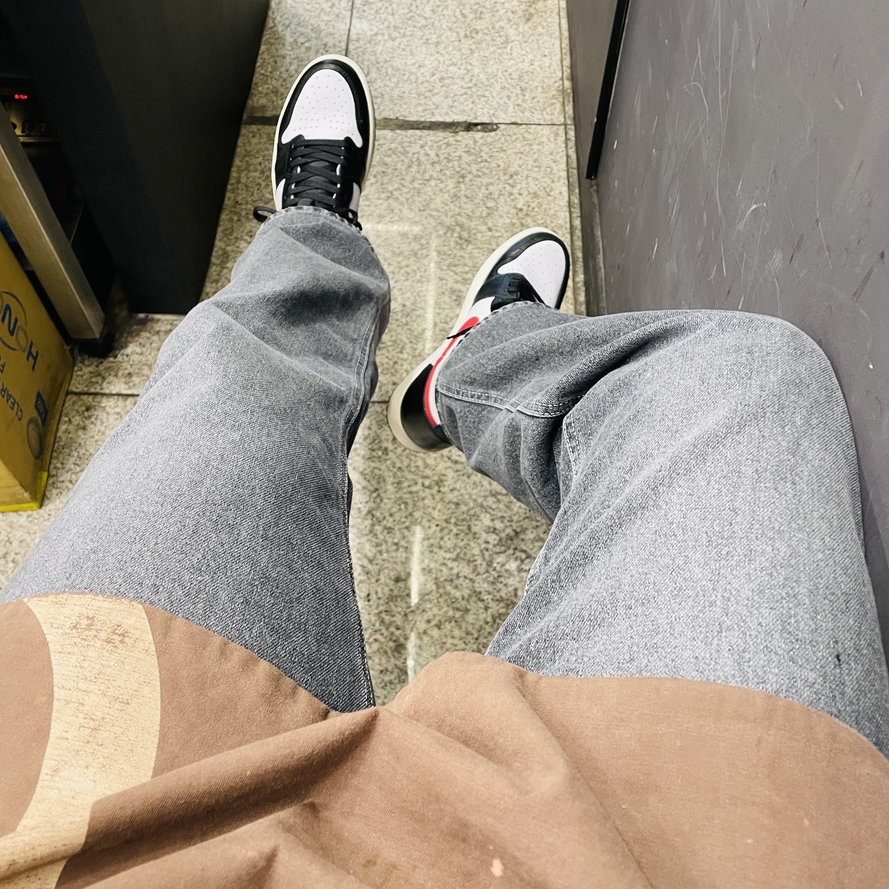 Jordan 1 Retro High OG Gym Red 착용 스타일 - 2
