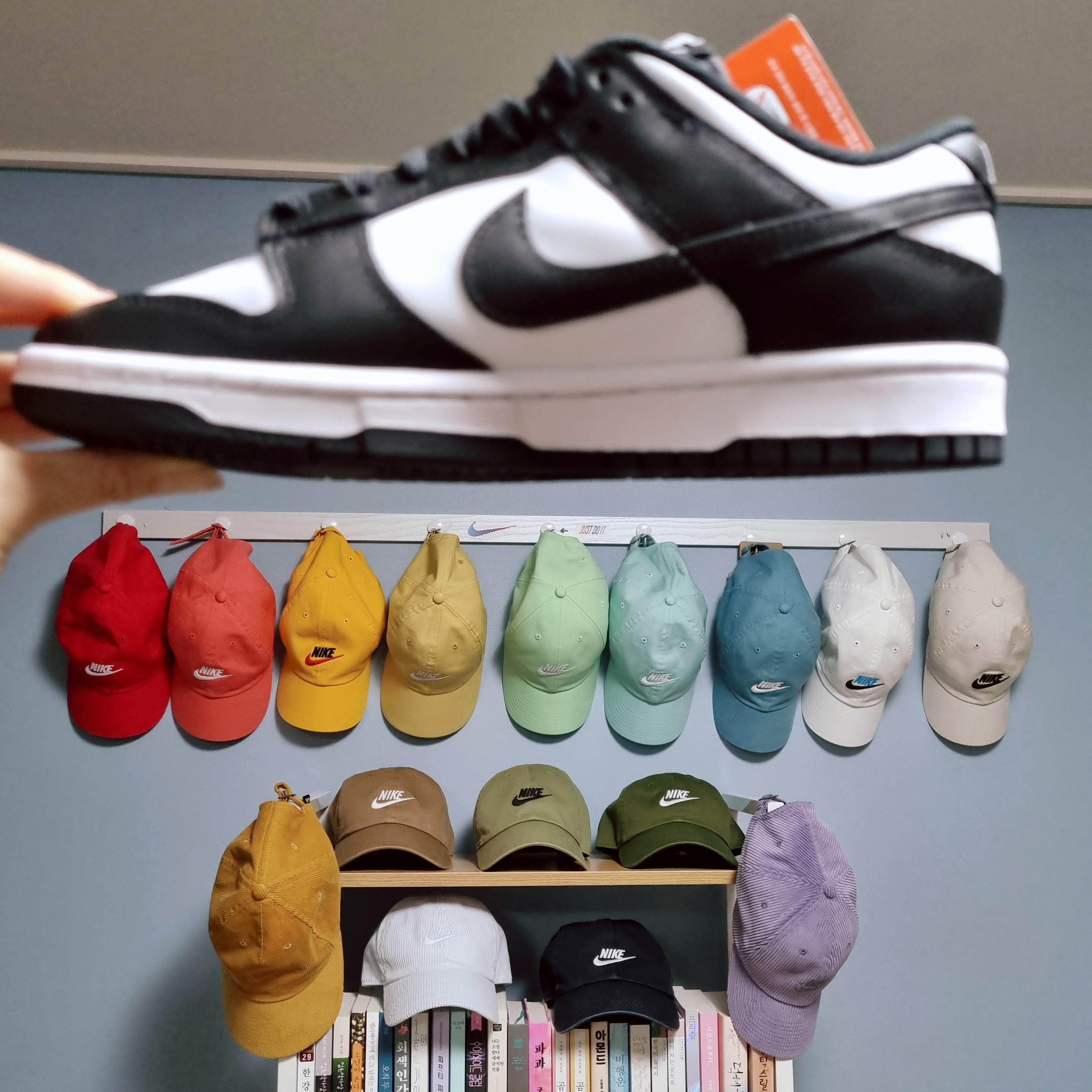 (W) Nike Dunk Low Black 착용 스타일 - 3