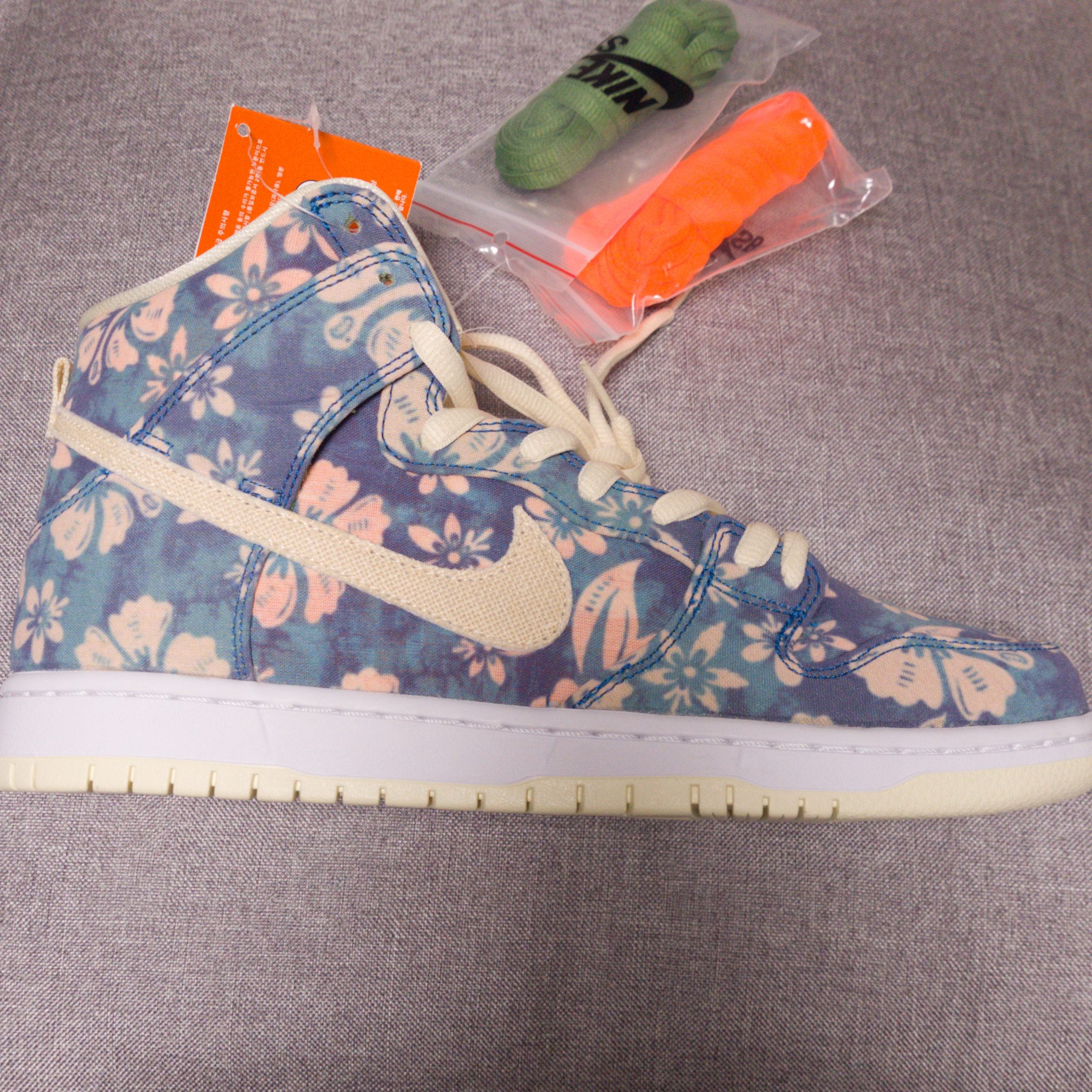 Nike SB Dunk High Pro Hawaii 착용 스타일 - 2