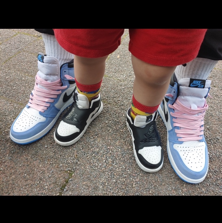 Jordan 1 Retro High OG University Blue 착용 스타일