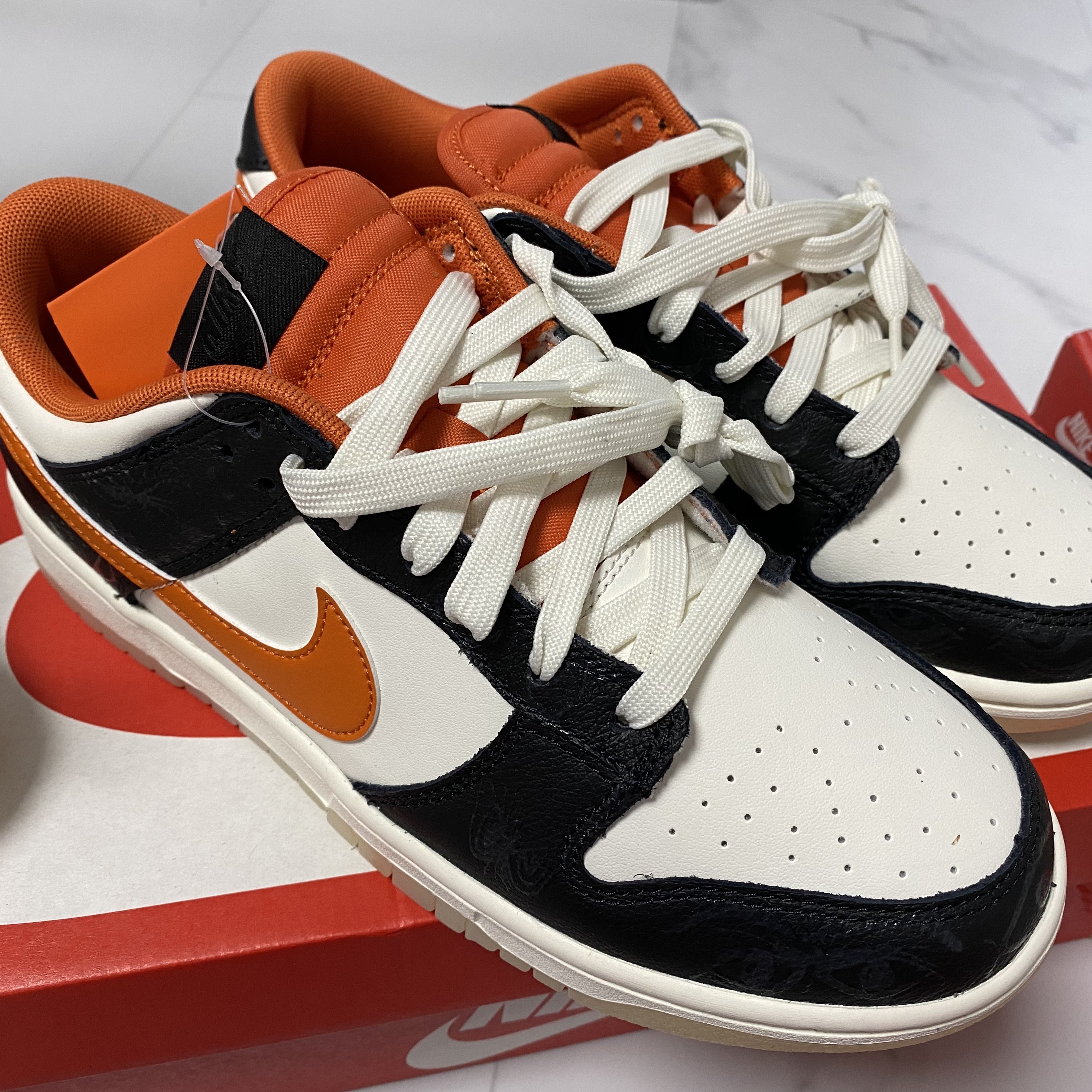 Nike Dunk Low Retro PRM Halloween 착용 스타일 - 3