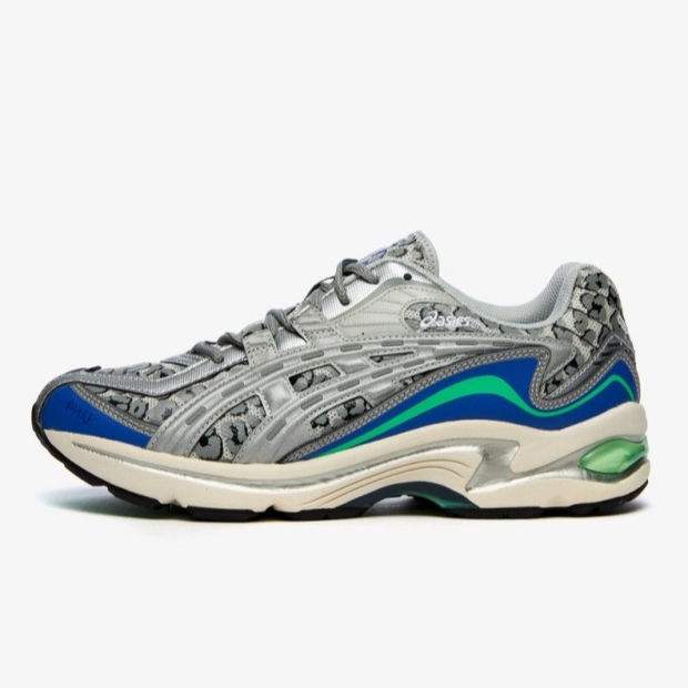 Asics x Awake NY Gel-Preleus Cool Grey Silver 착용 스타일