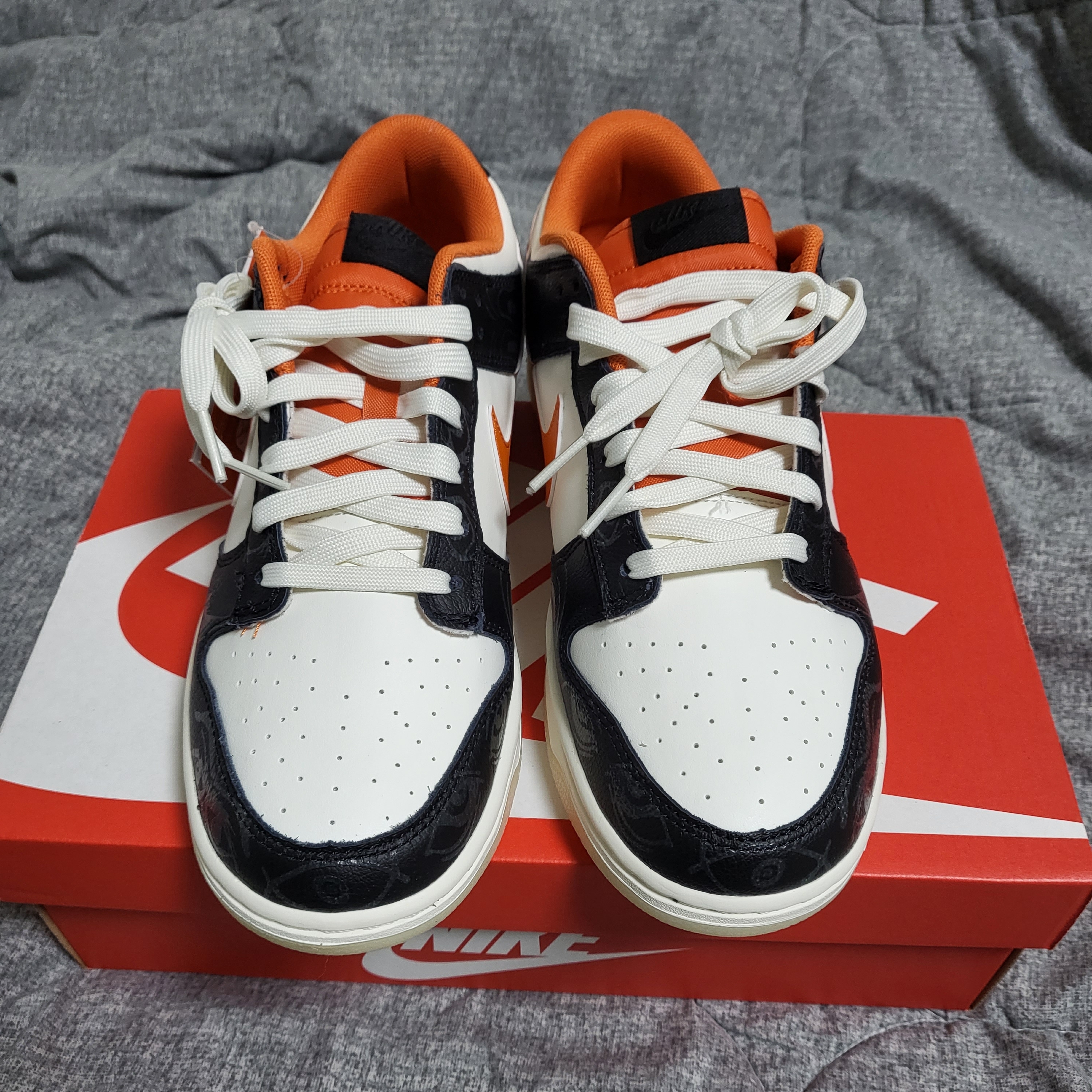 Nike Dunk Low Retro PRM Halloween 착용 스타일 - 2