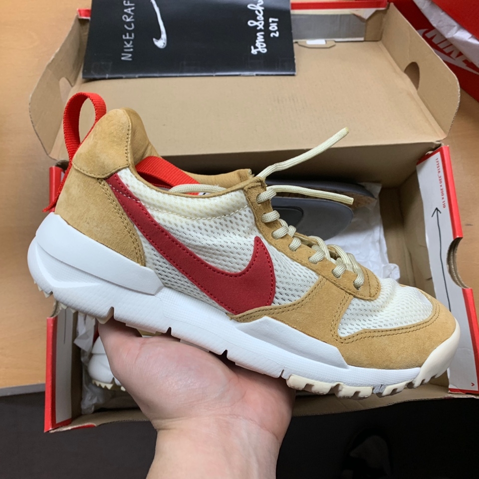 Nike x Tom Sachs Mars Yard Shoe 2.0 Space Camp 착용 스타일 - 2