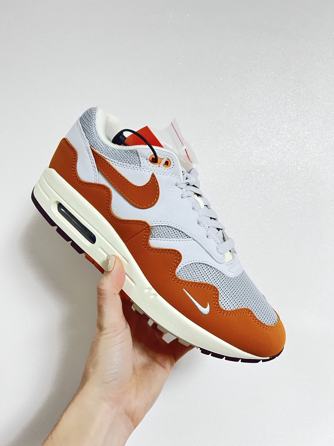 Nike x Patta Air Max 1 Noise Aqua, Nike x Patta Air Max 1 Monarch 착용 스타일 - 2
