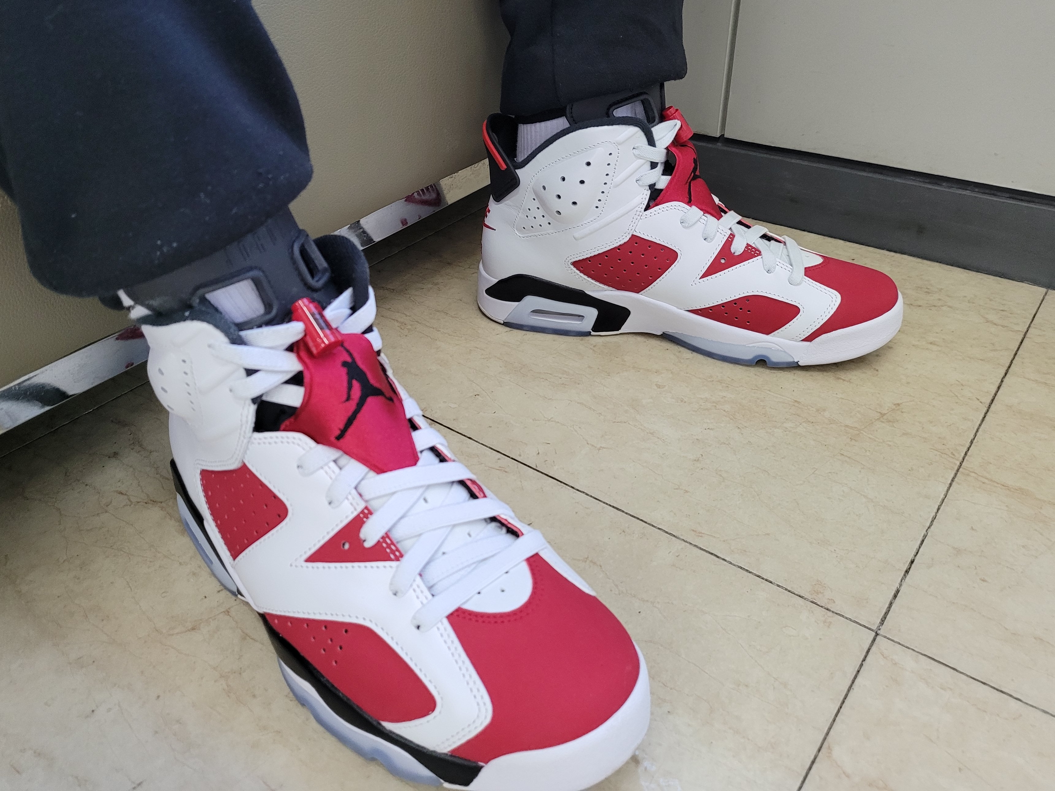 Jordan 6 Retro Carmine 2021 착용 스타일